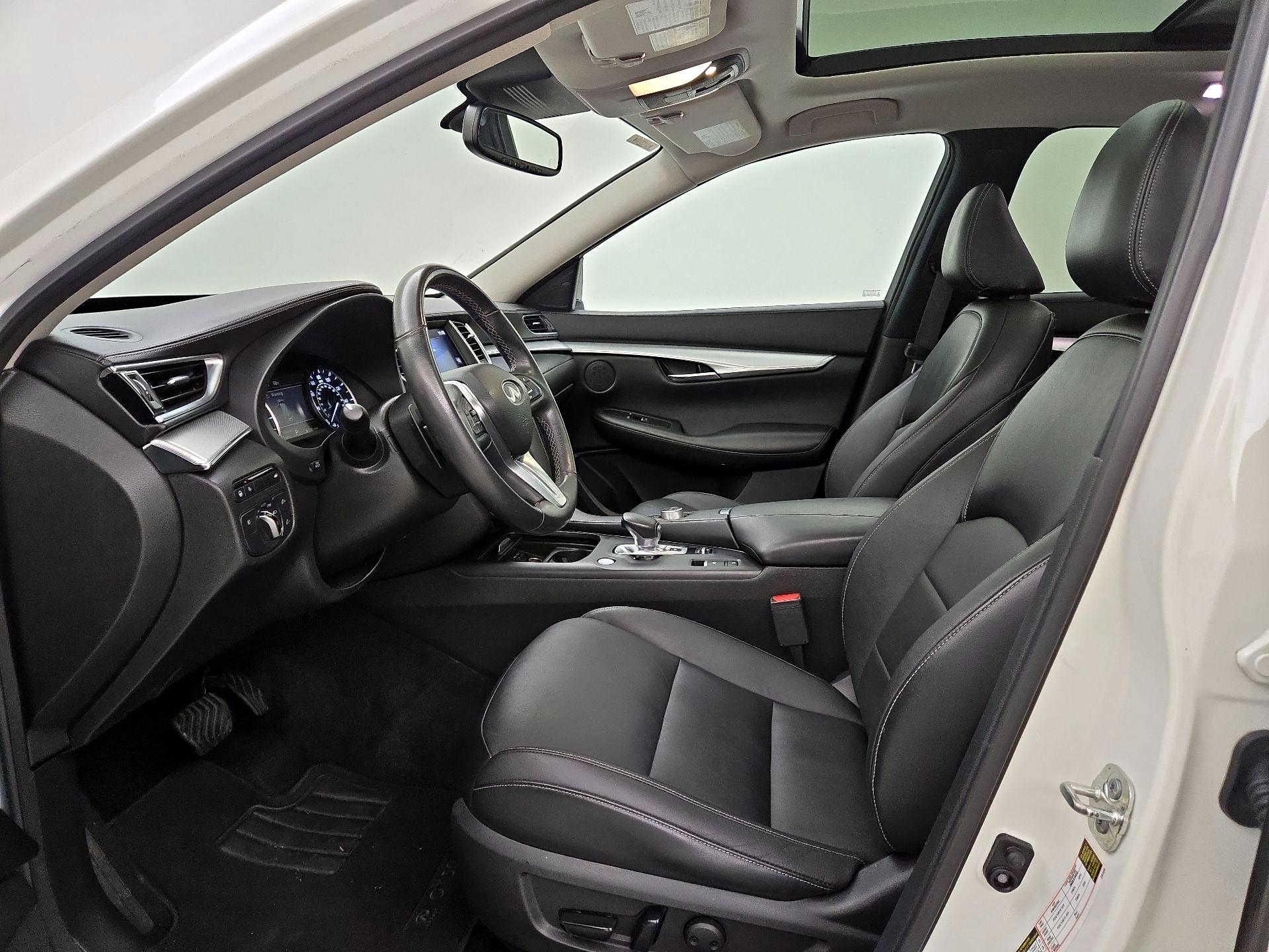 Thumbnail: 2021 INFINITI QX50 - 11