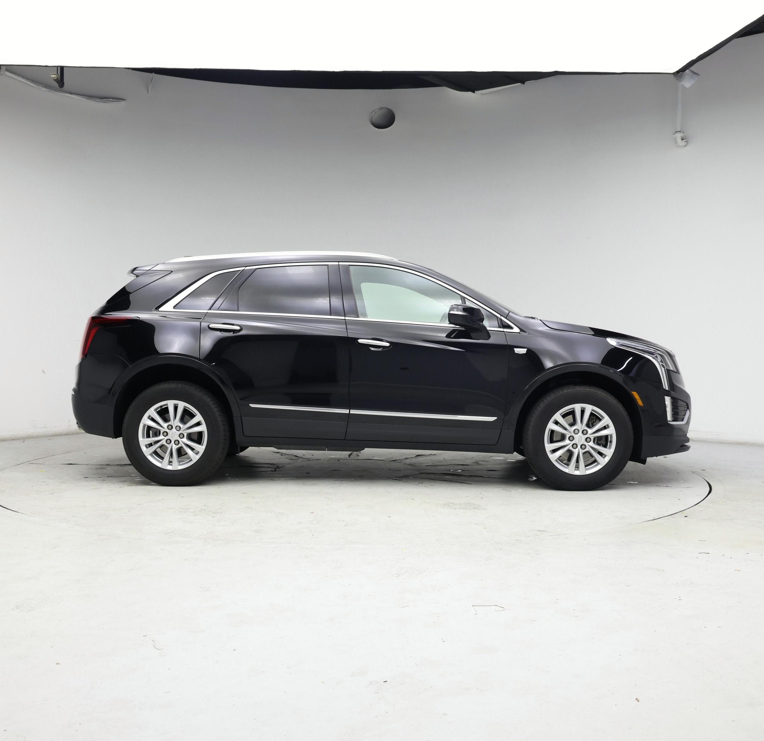 Thumbnail: 2023 Cadillac XT5 - 7