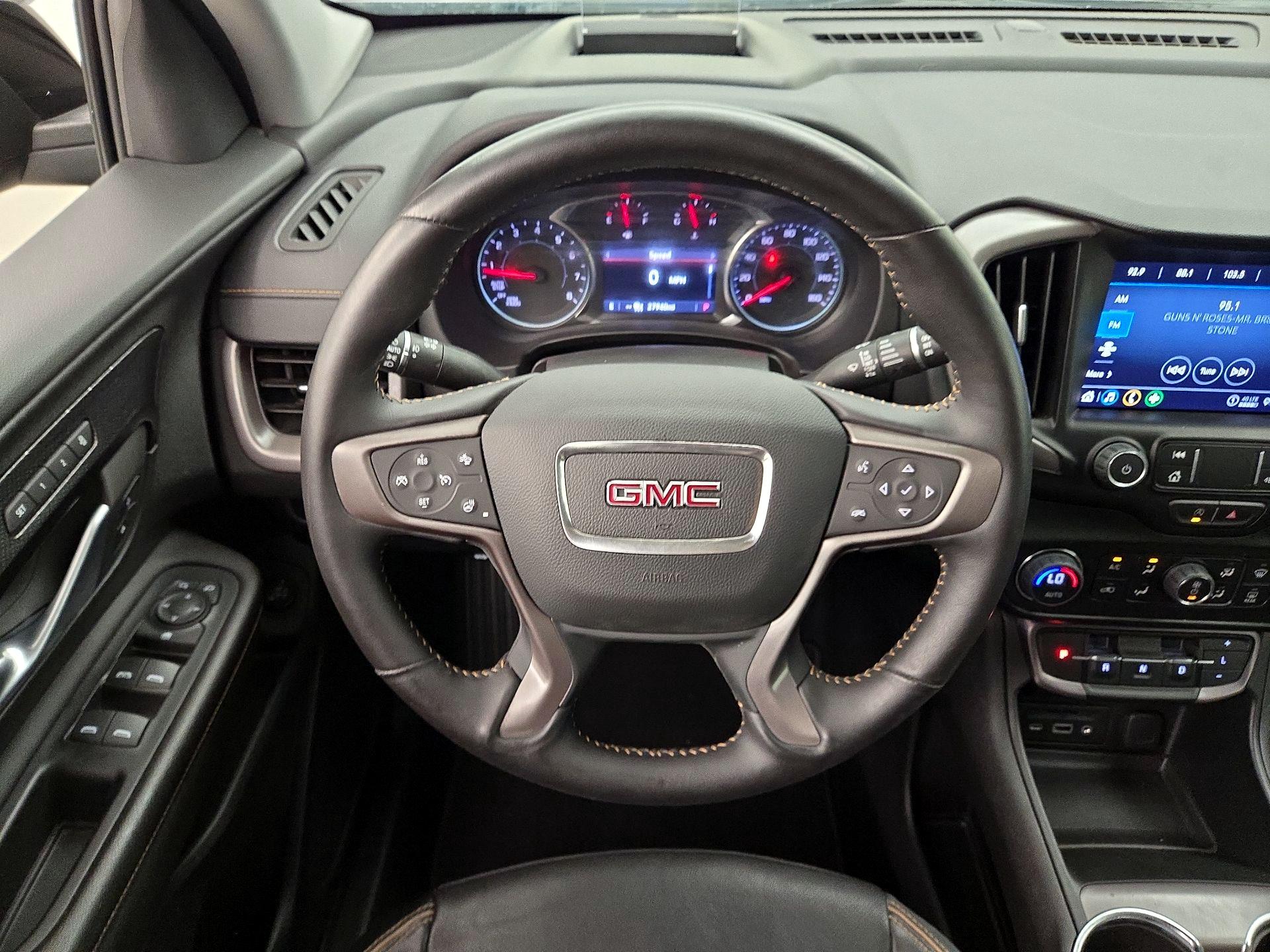 Thumbnail: 2022 GMC Terrain - 10