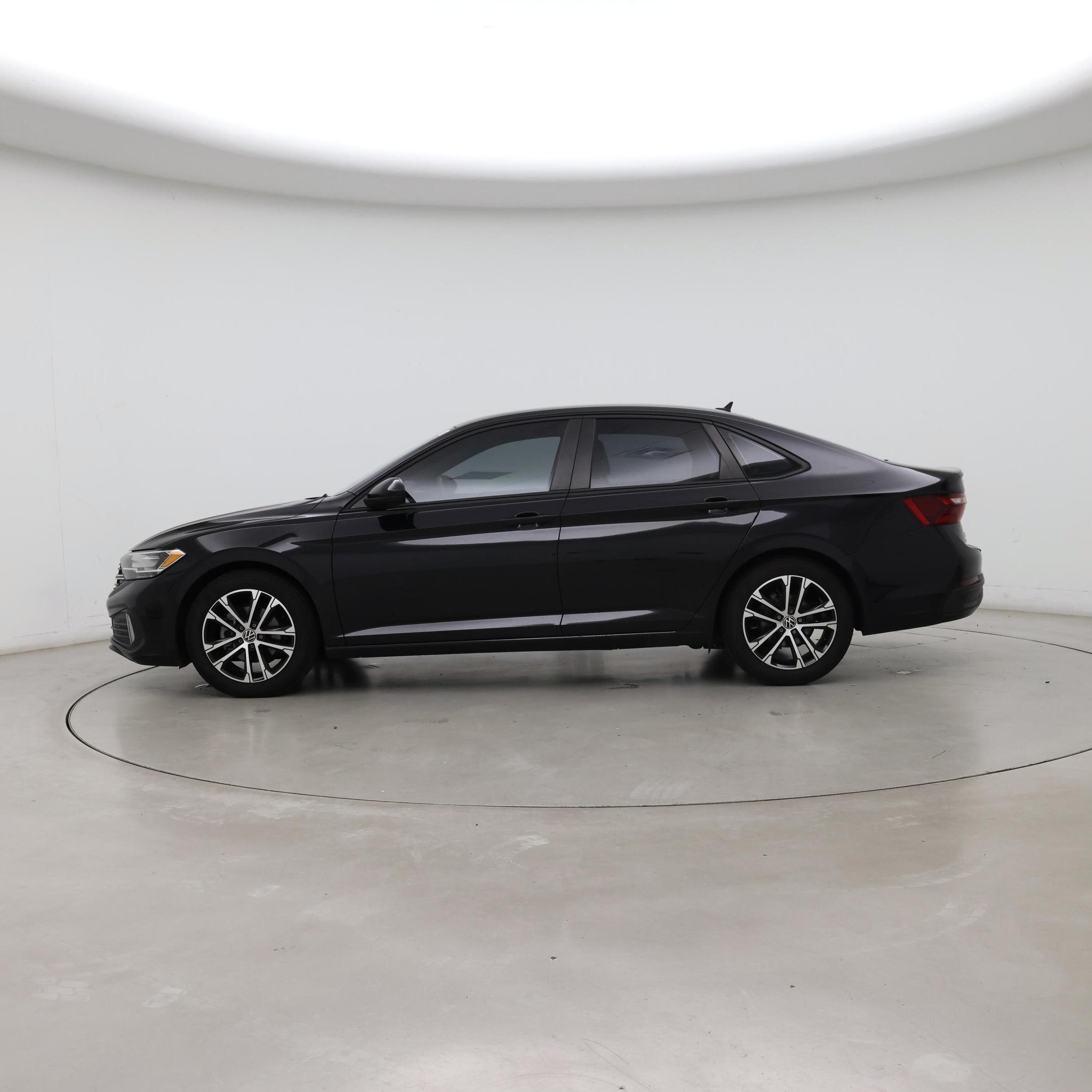 Thumbnail: 2022 Volkswagen Jetta - 3