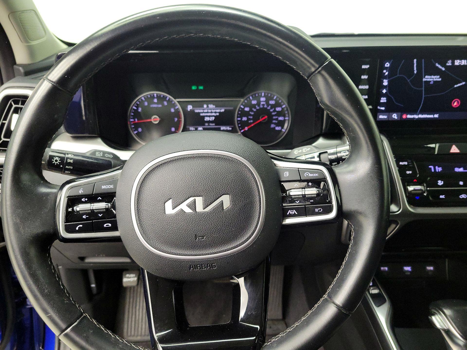 Thumbnail: 2022 Kia Sorento - 10