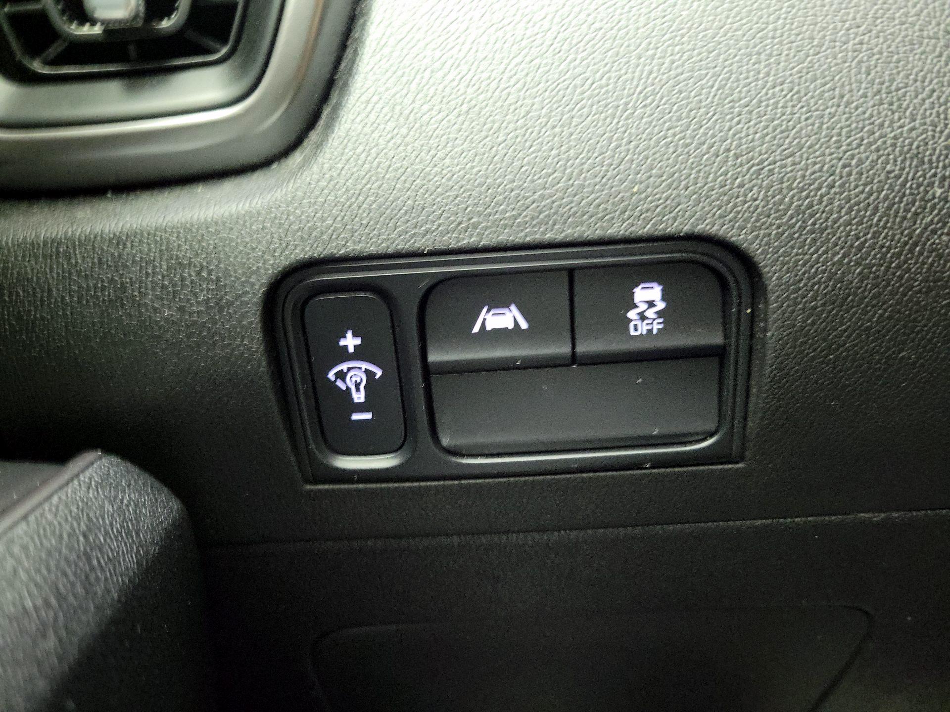 Thumbnail: 2022 Kia Sorento - 13