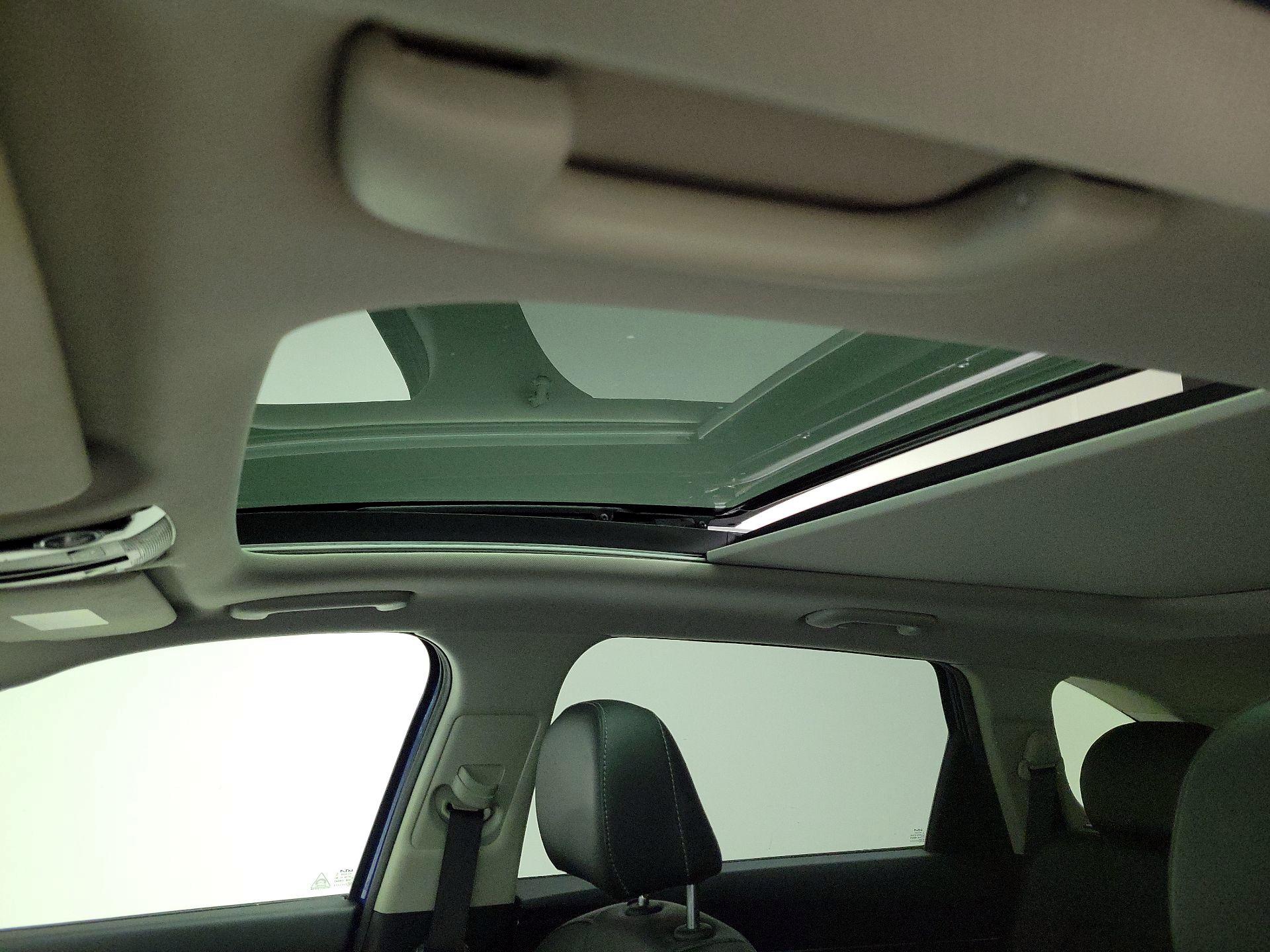 Thumbnail: 2022 Kia Sorento - 20