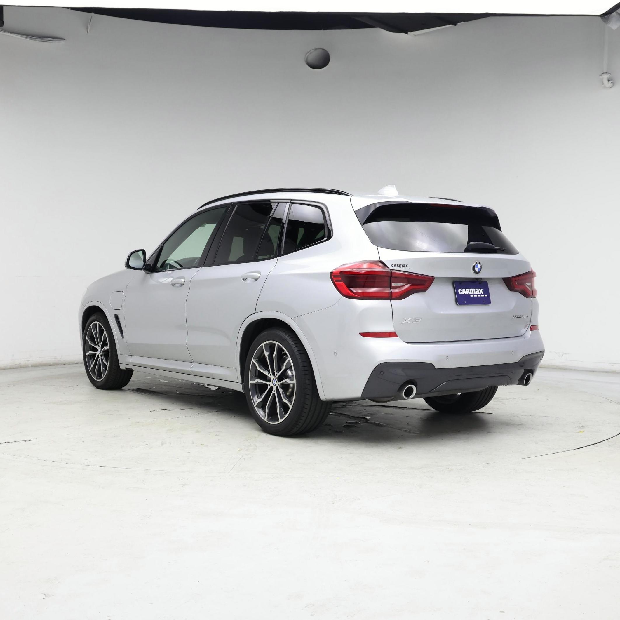 Thumbnail: 2021 BMW X3 - 2