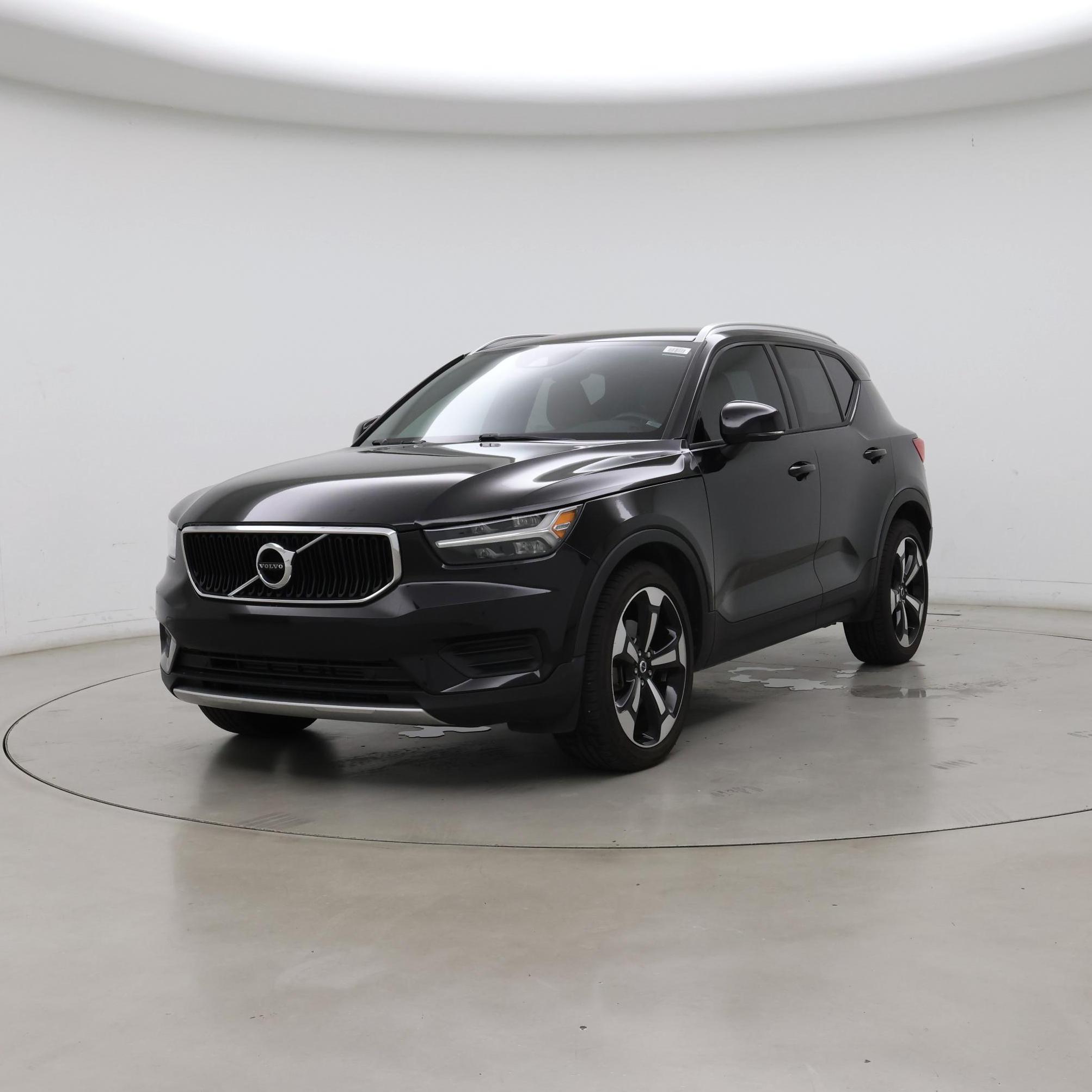 Thumbnail: 2020 Volvo XC40 - 4