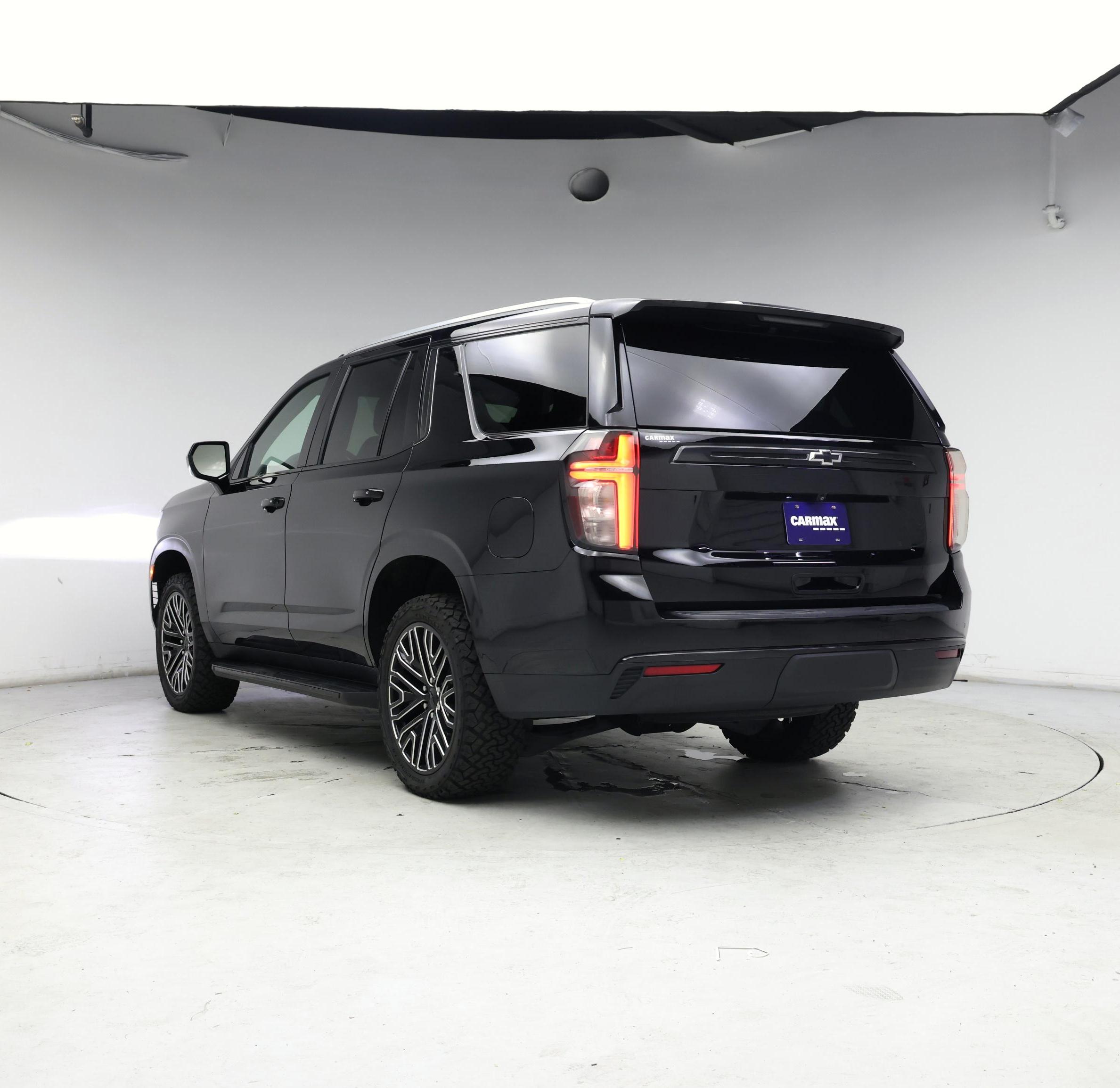 Thumbnail: 2023 Chevrolet Tahoe - 2