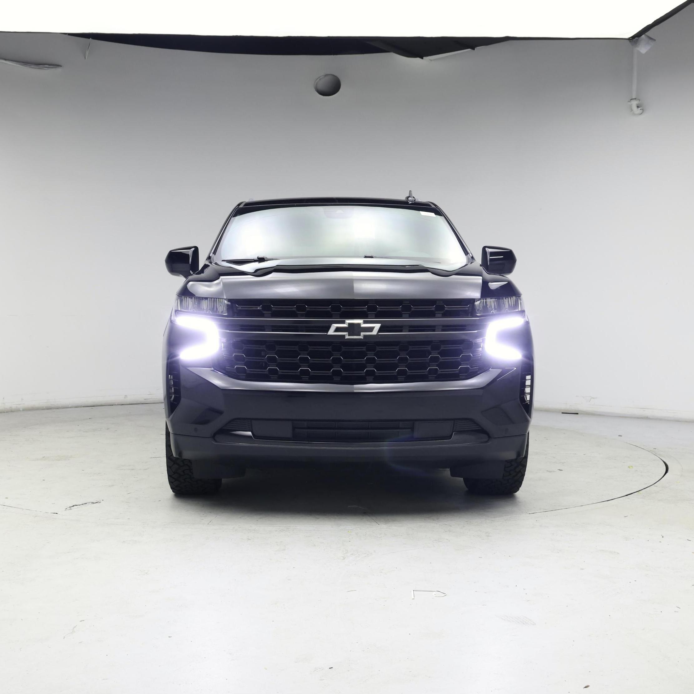 Thumbnail: 2023 Chevrolet Tahoe - 5