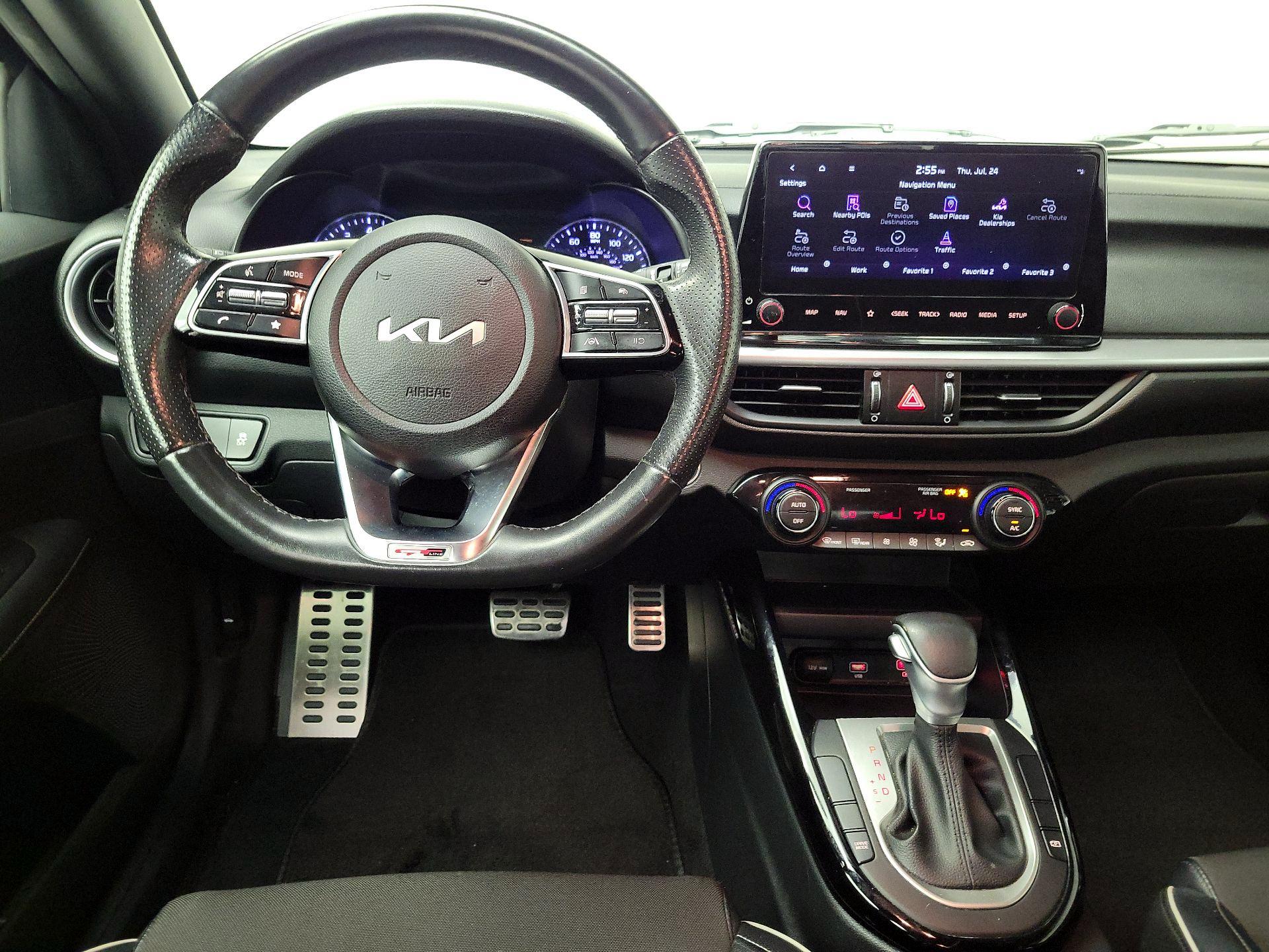 Thumbnail: 2023 Kia Forte - 10