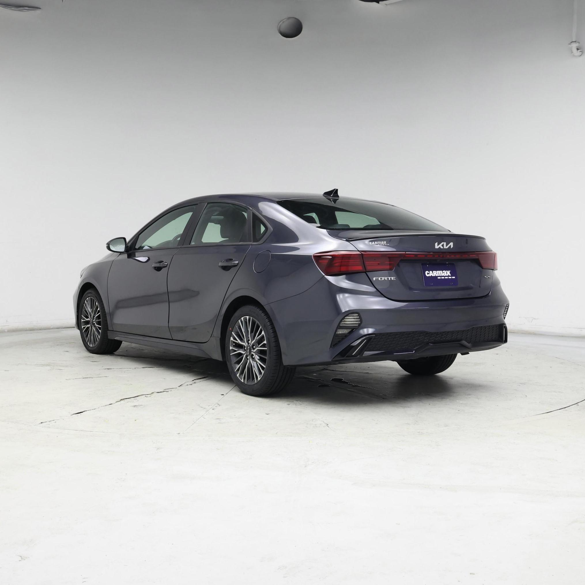 Thumbnail: 2023 Kia Forte - 2