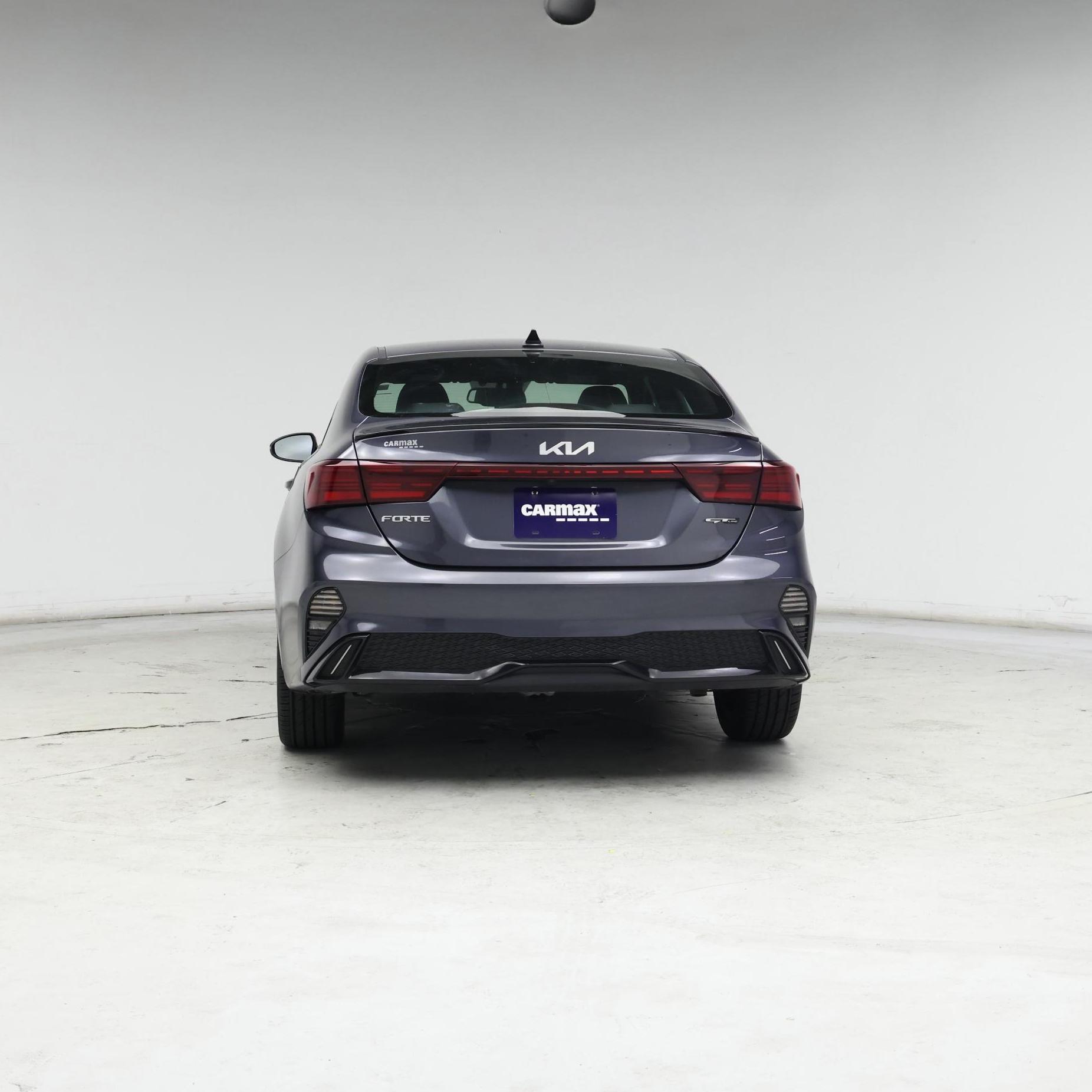Thumbnail: 2023 Kia Forte - 6