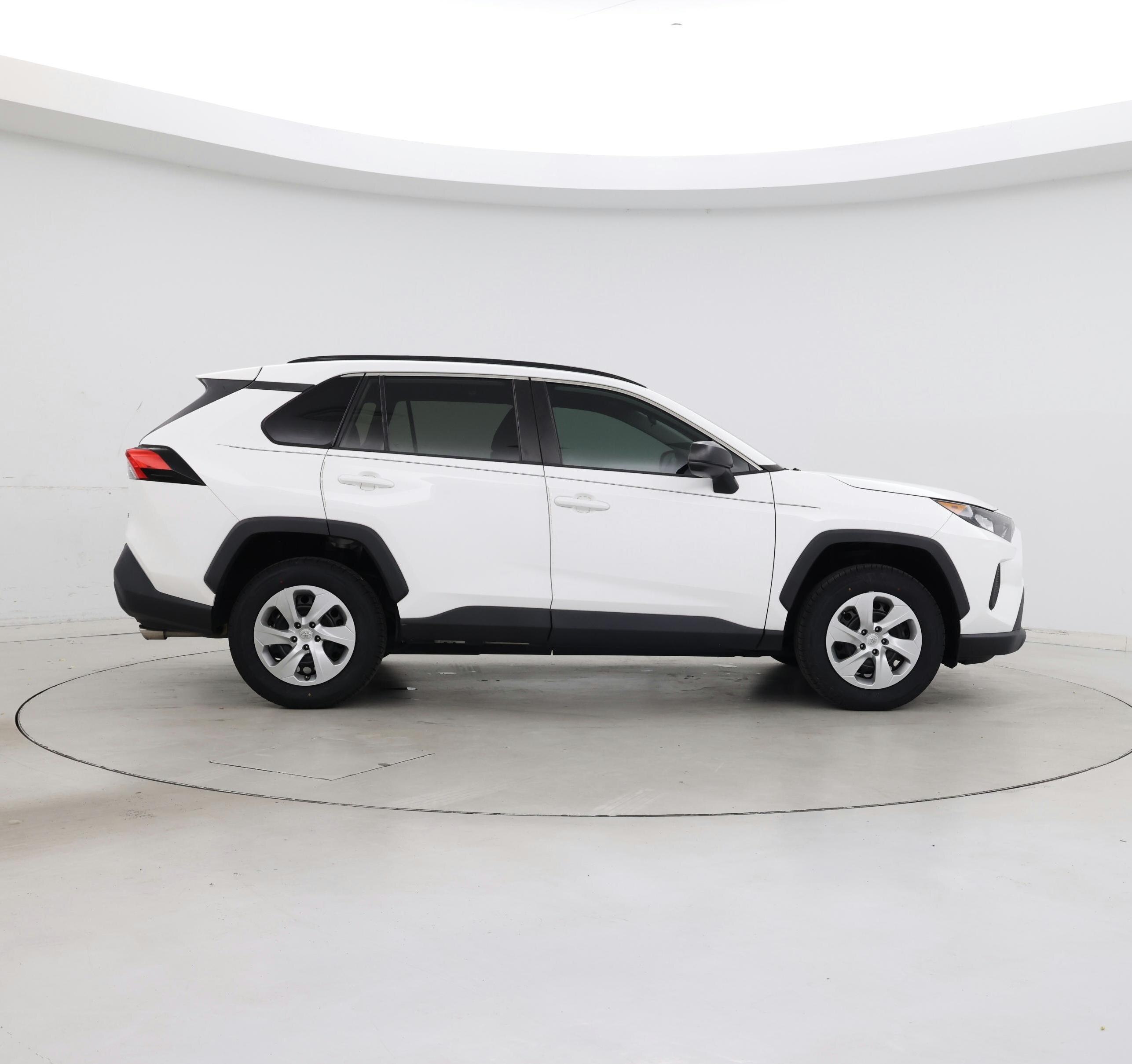 Thumbnail: 2020 Toyota RAV4 - 7