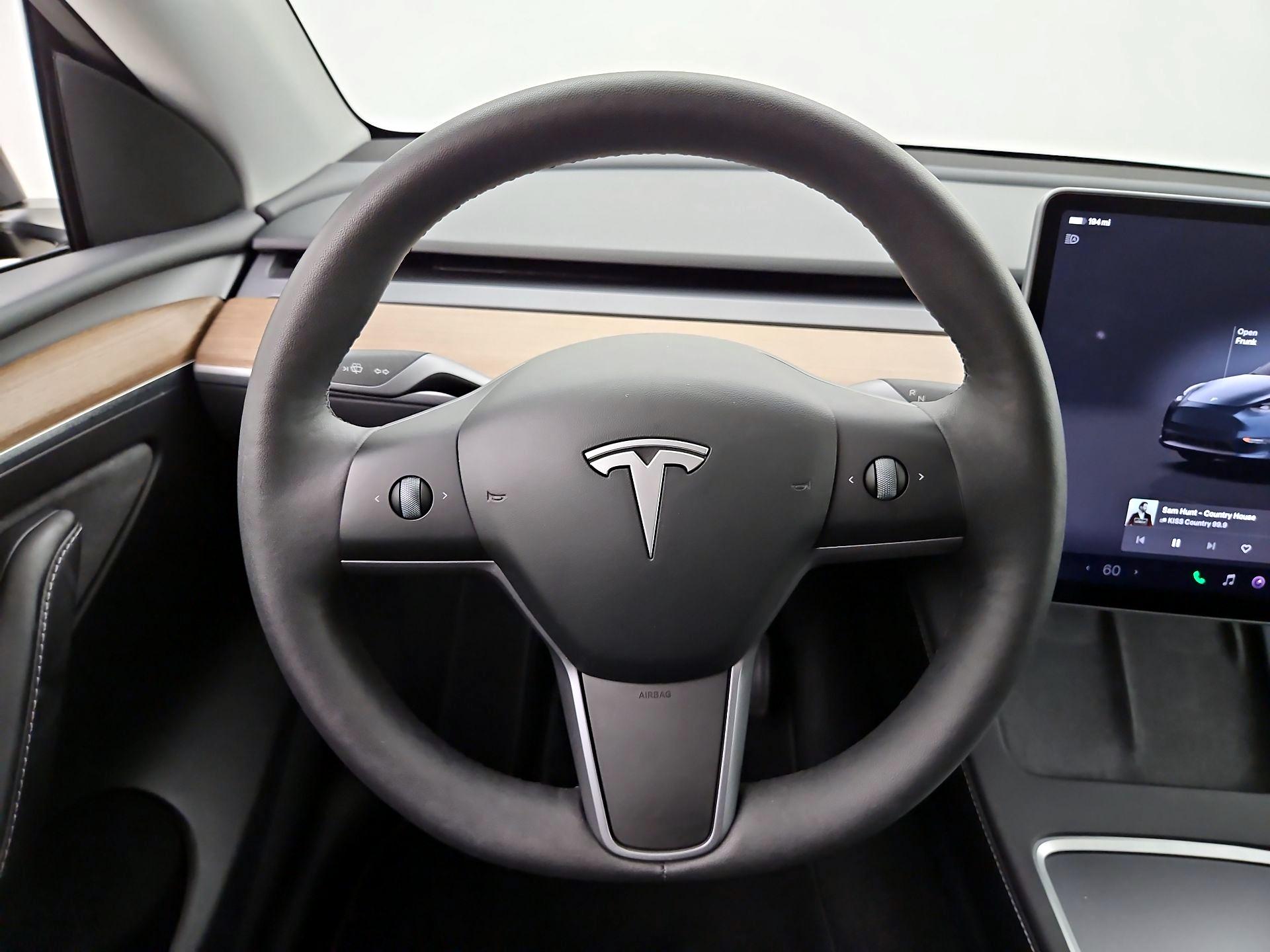 Thumbnail: 2024 Tesla Model Y - 10