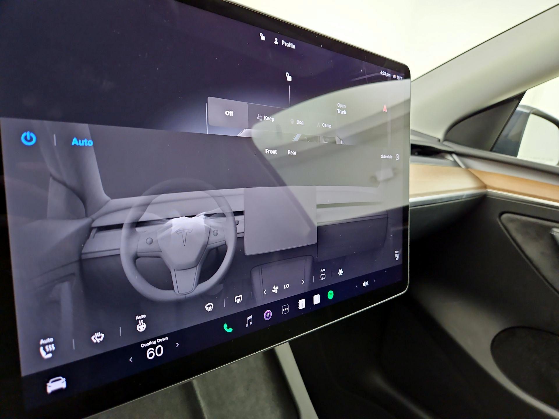 Thumbnail: 2024 Tesla Model Y - 17