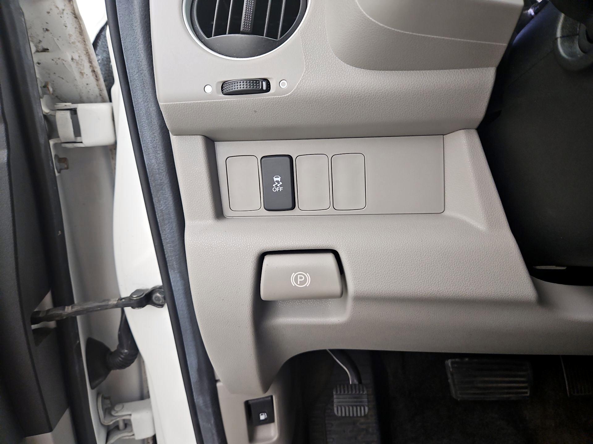 Thumbnail: 2013 Honda Pilot - 13