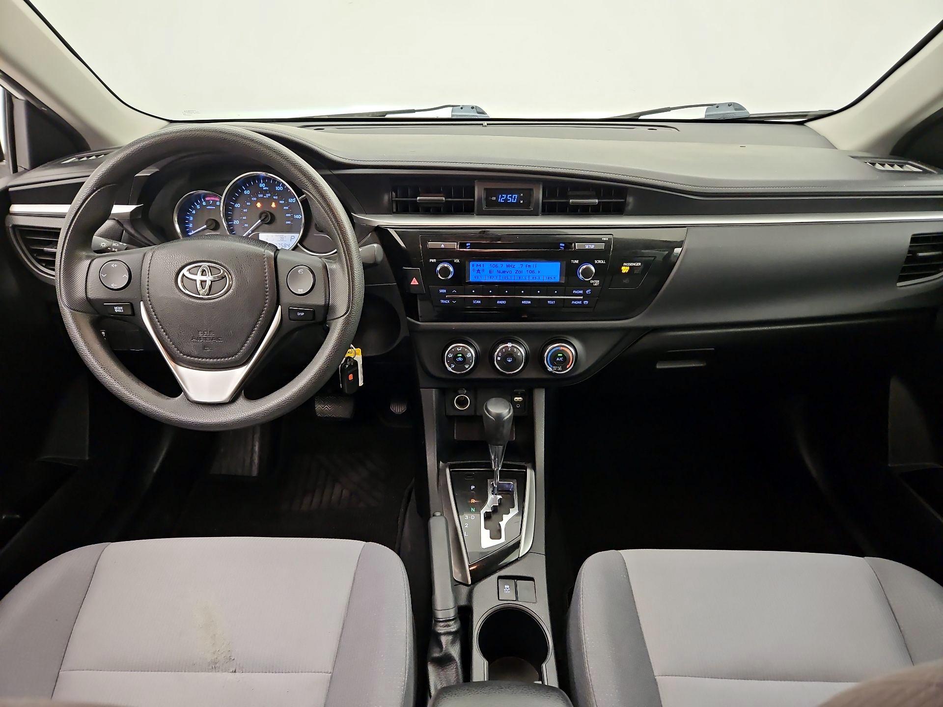 Thumbnail: 2015 Toyota Corolla - 9