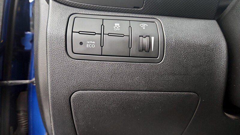 2015 Hyundai Accent GS 13
