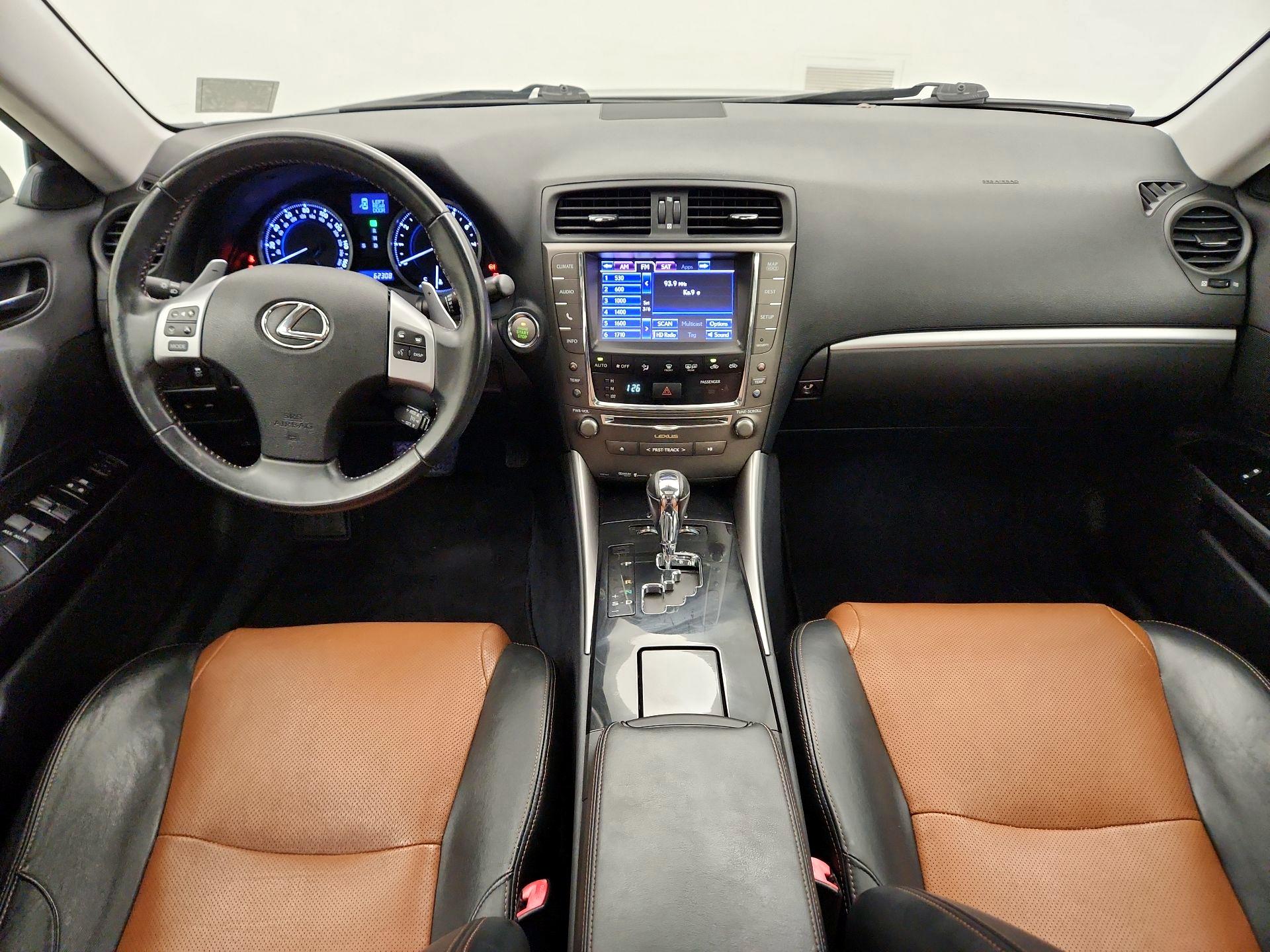 Thumbnail: 2013 Lexus IS - 9