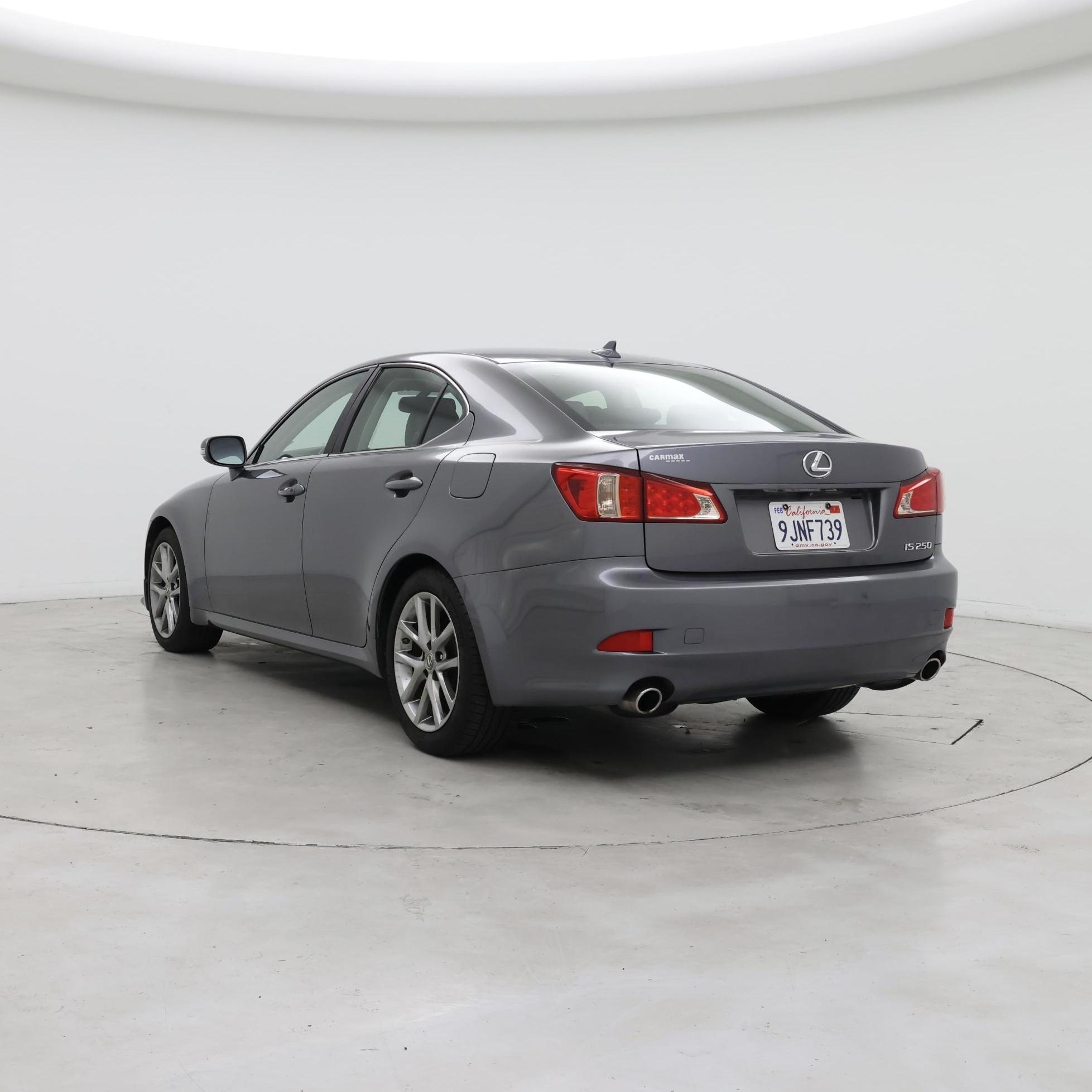 Thumbnail: 2013 Lexus IS - 2