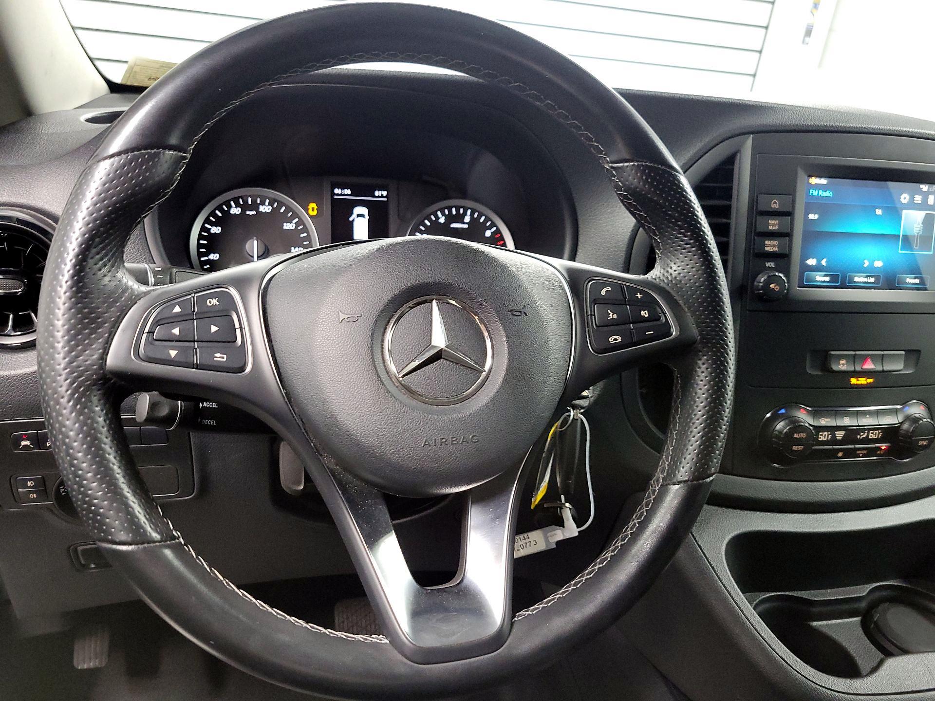 Thumbnail: 2021 Mercedes-Benz Metris - 10