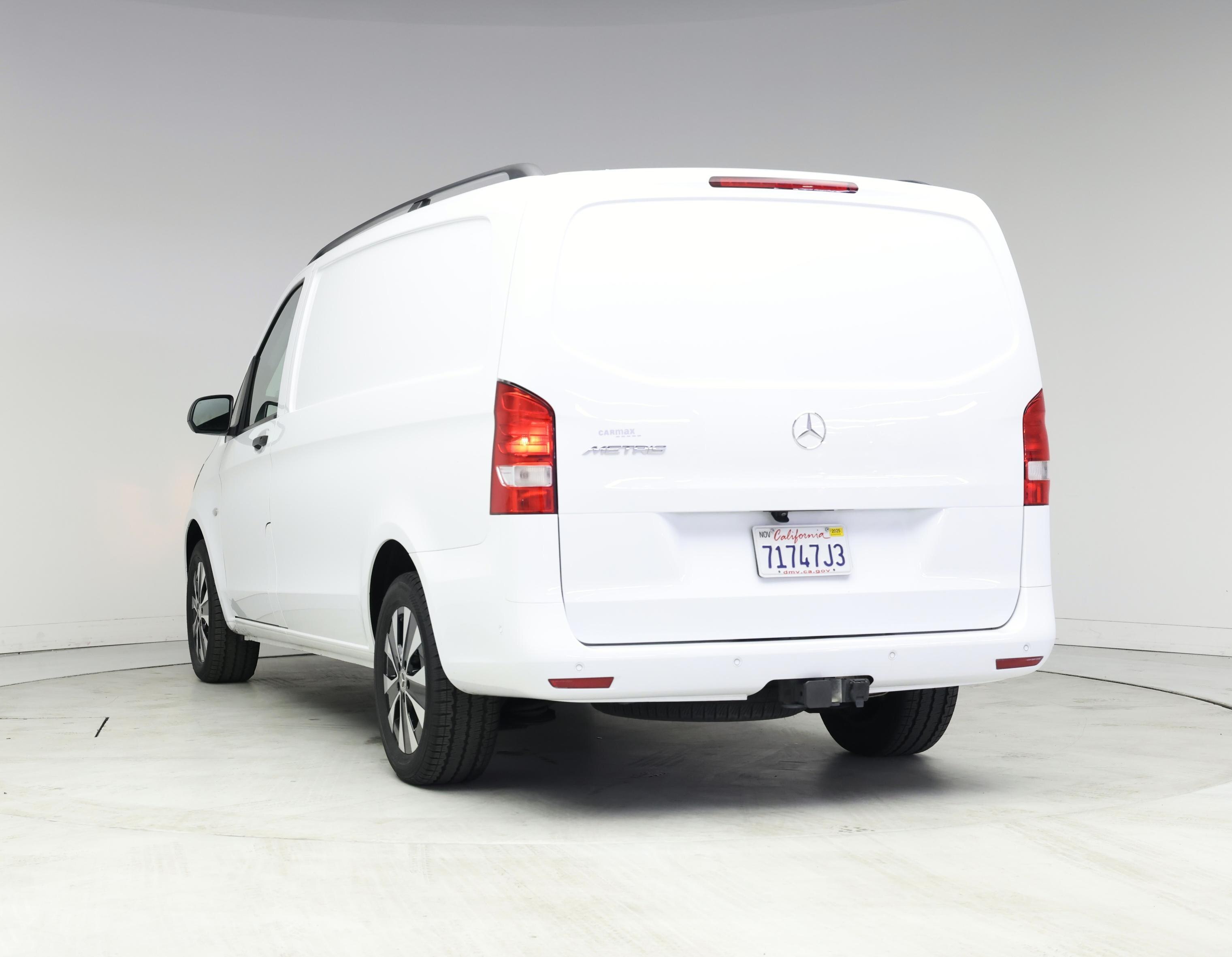 Thumbnail: 2021 Mercedes-Benz Metris - 2