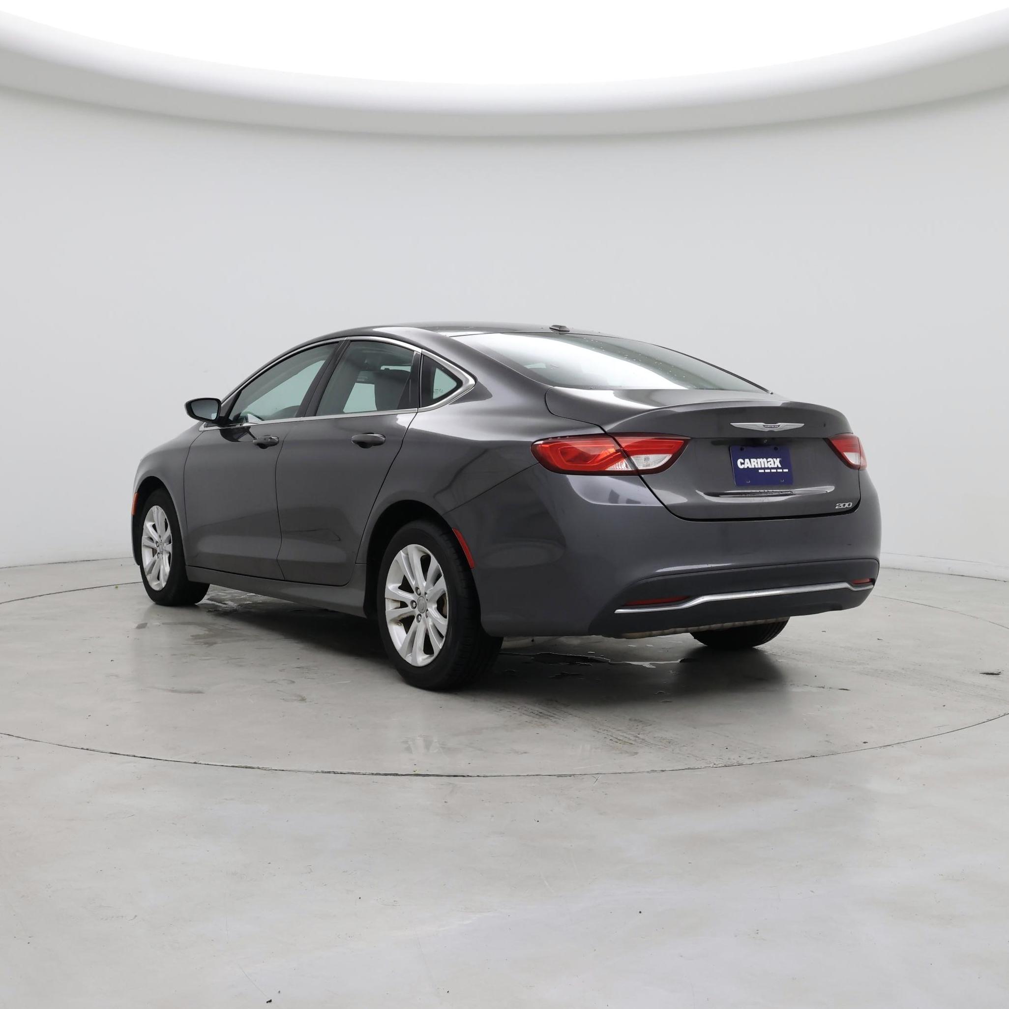 Thumbnail: 2015 Chrysler 200 - 2
