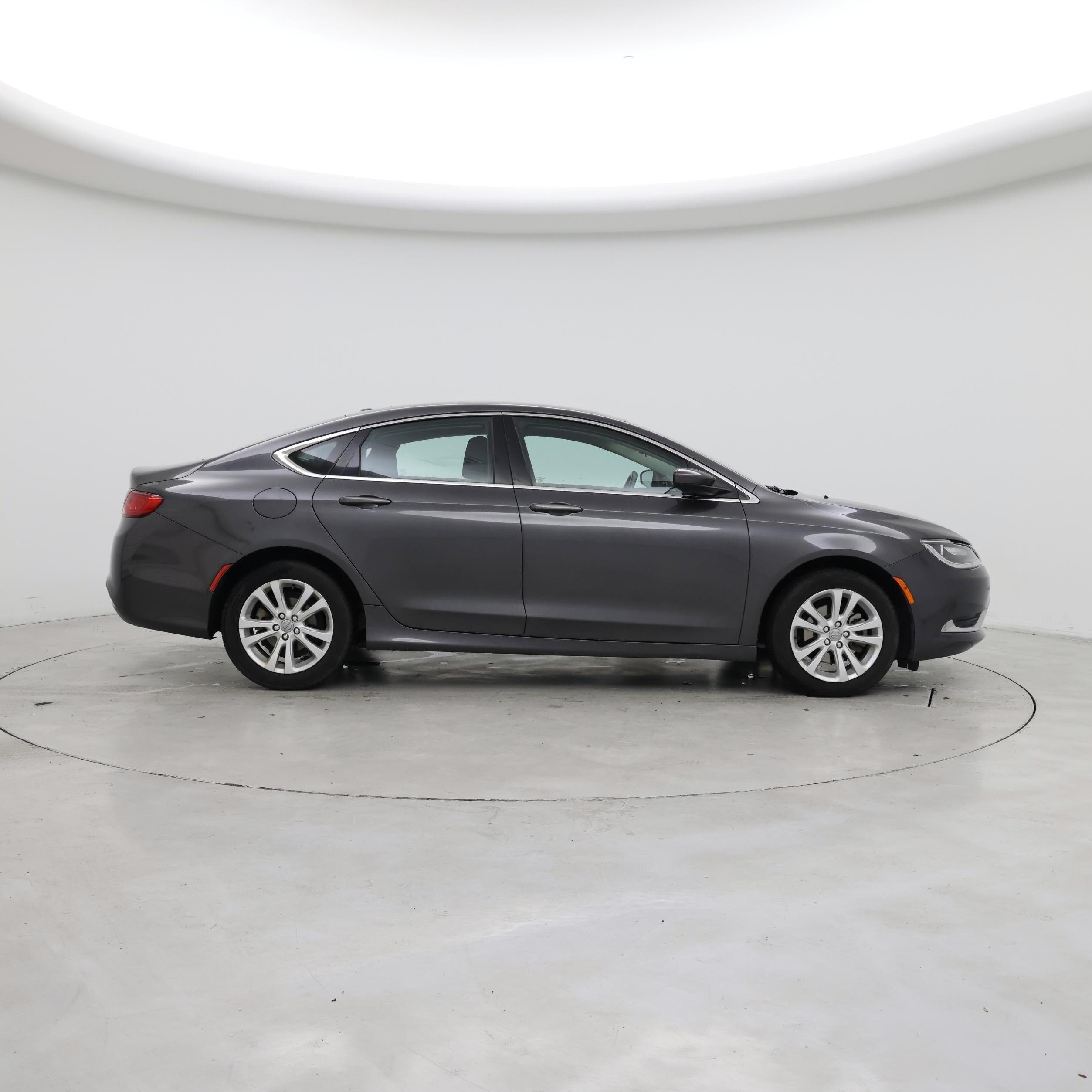 Thumbnail: 2015 Chrysler 200 - 7
