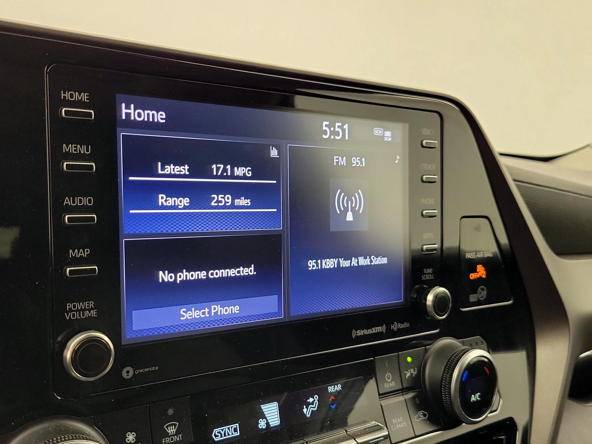 Thumbnail: 2020 Toyota Highlander - 15
