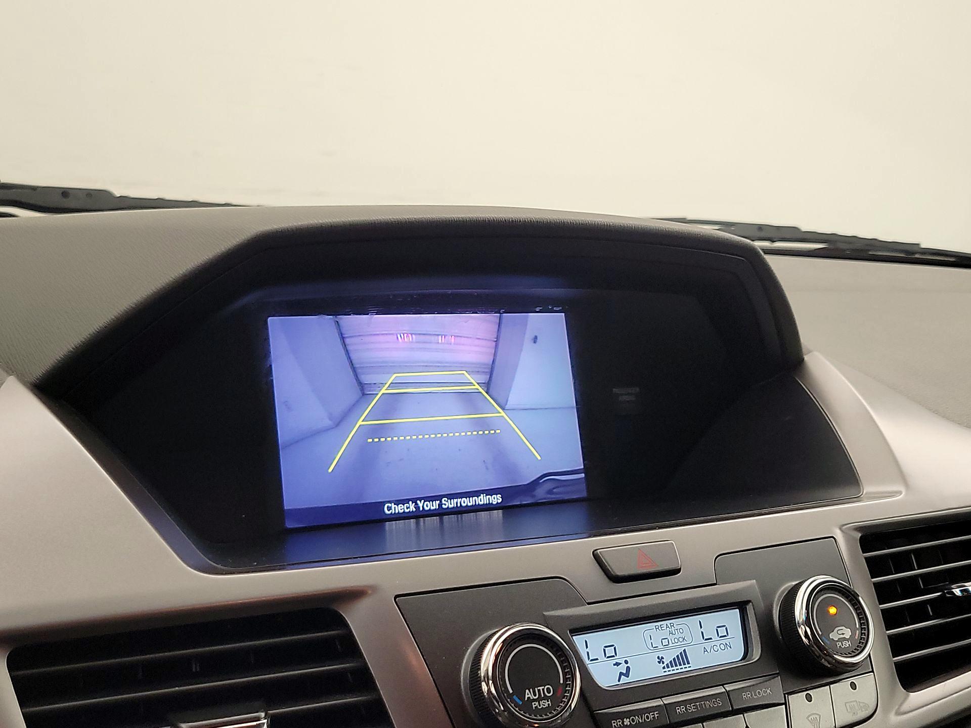 Thumbnail: 2017 Honda Odyssey - 14