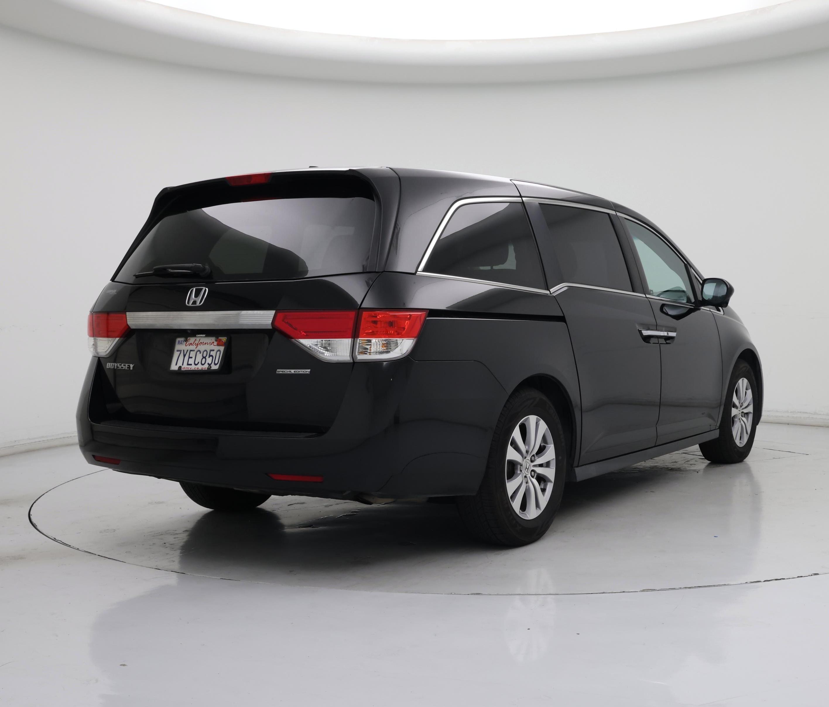 Thumbnail: 2017 Honda Odyssey - 8
