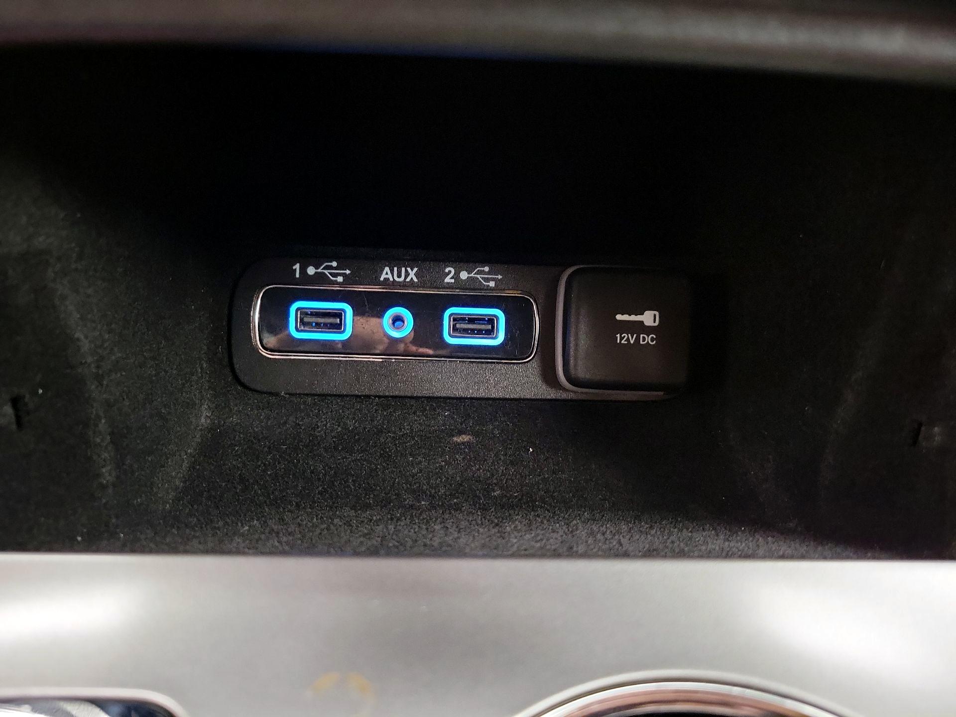 Thumbnail: 2020 Jeep Grand Cherokee - 19
