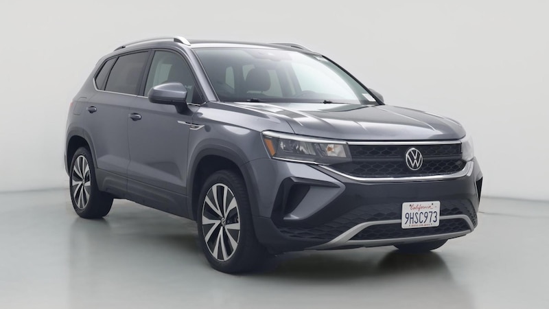 2023 Volkswagen Taos SE Hero Image