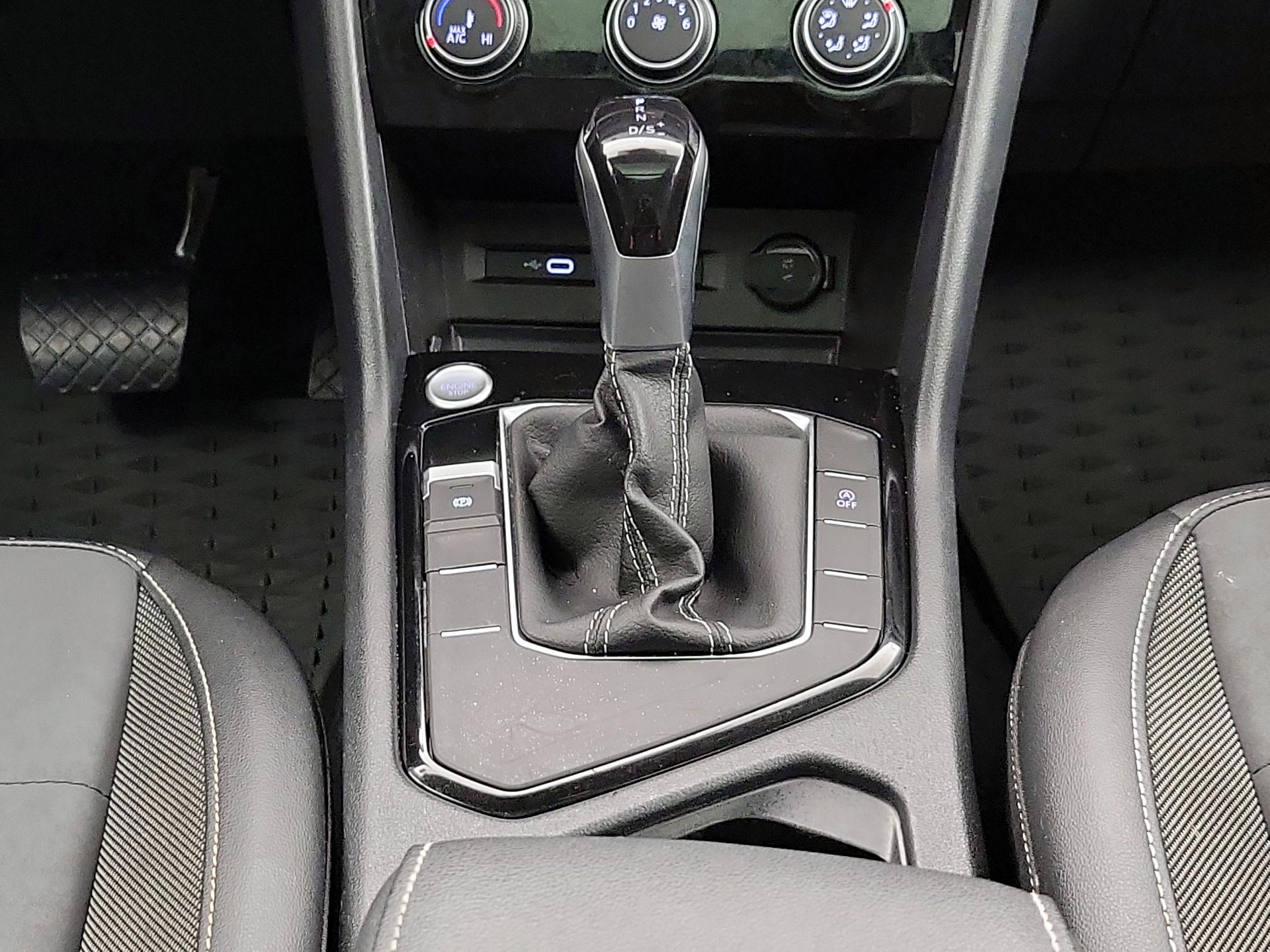 Thumbnail: 2023 Volkswagen Taos - 17