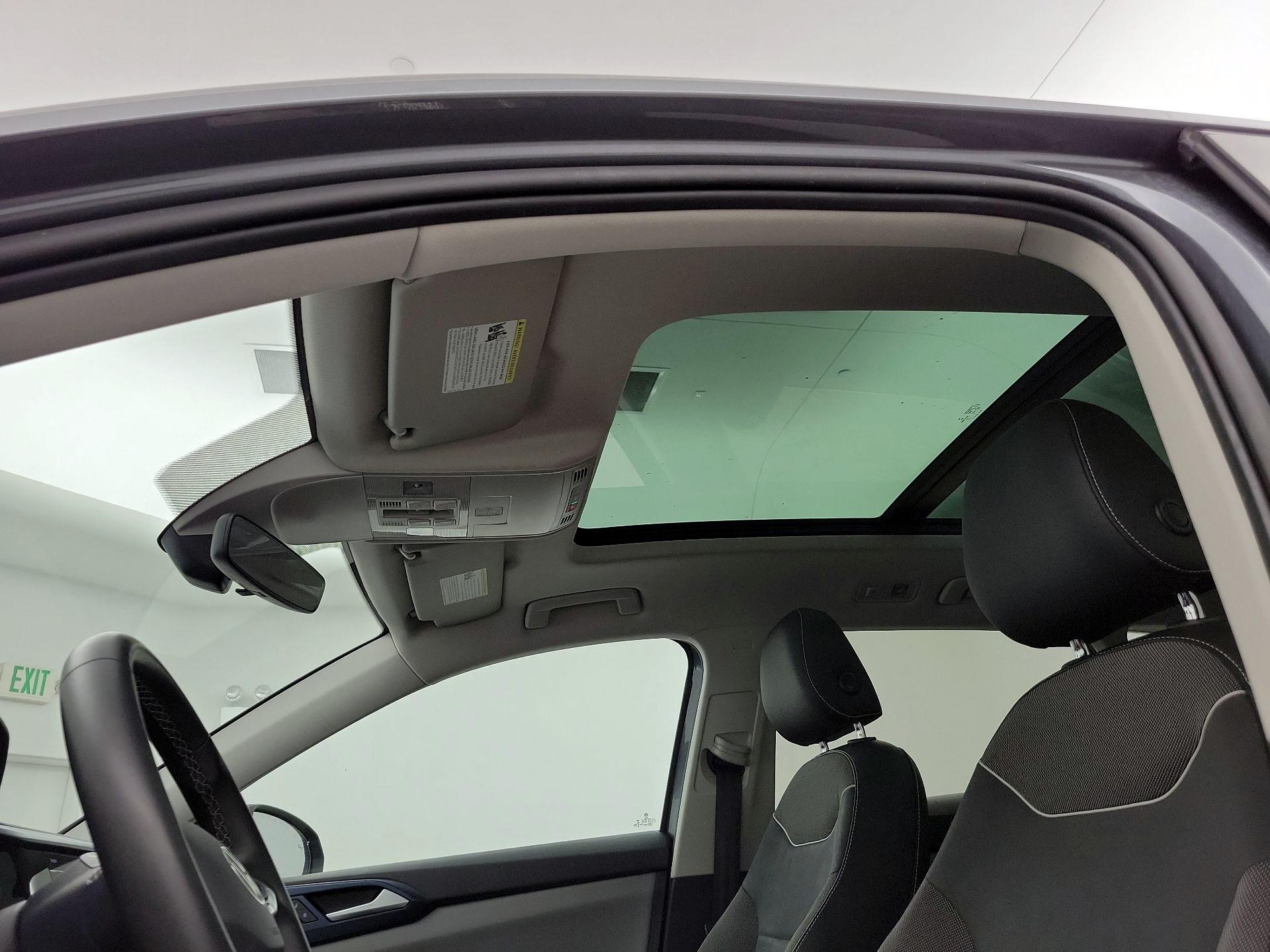 Thumbnail: 2023 Volkswagen Taos - 19