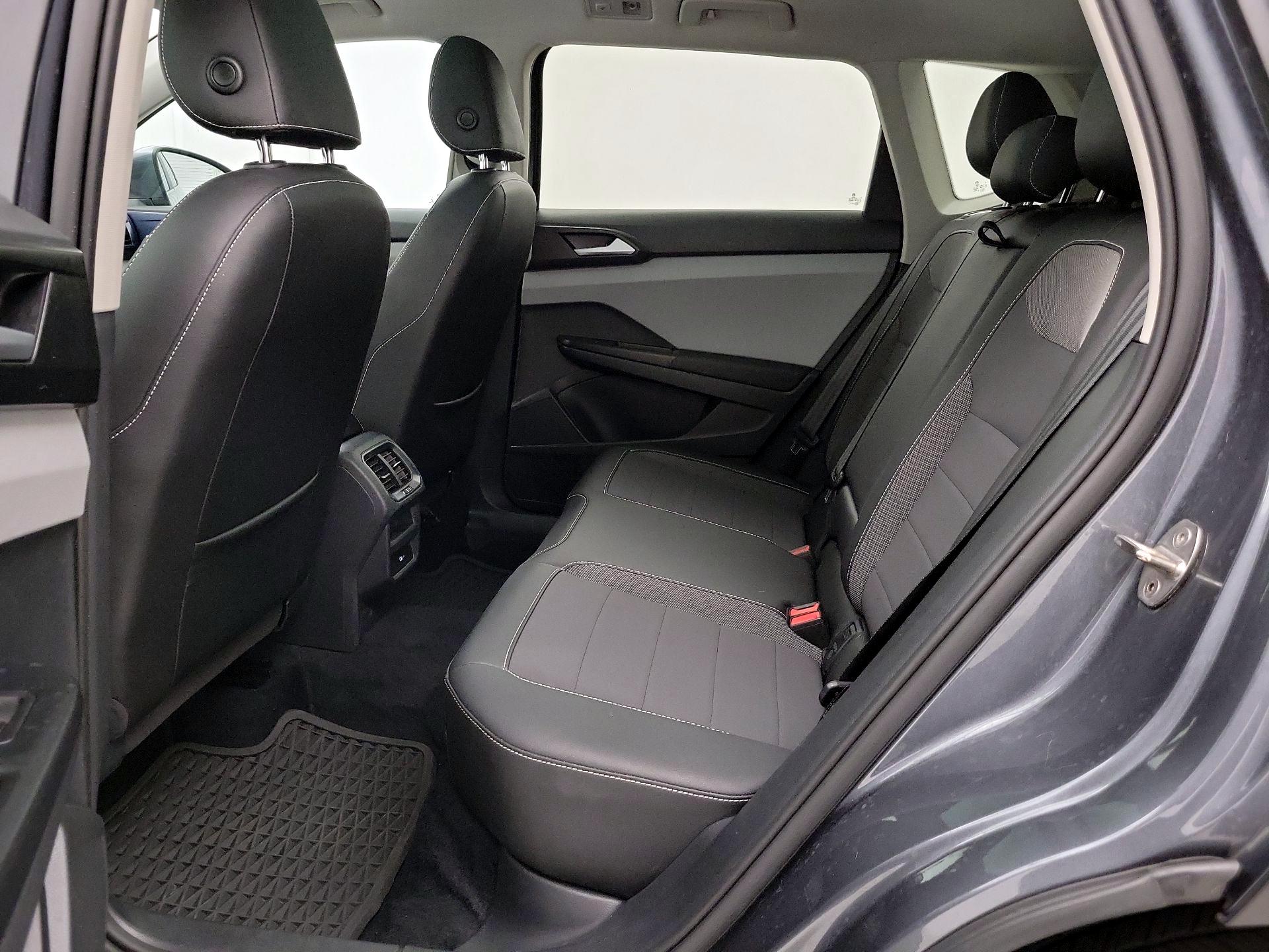 Thumbnail: 2023 Volkswagen Taos - 20