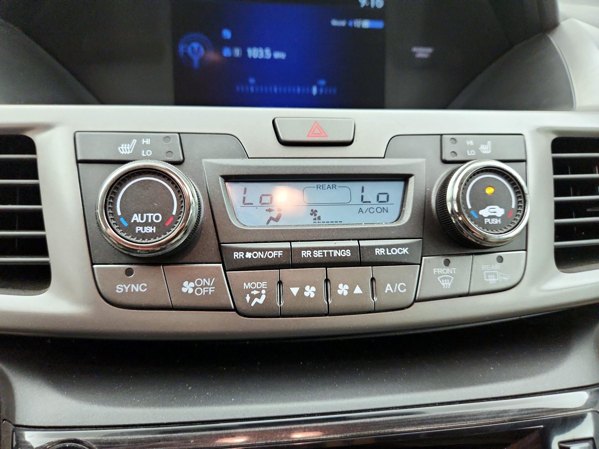 Thumbnail: 2016 Honda Odyssey - 16