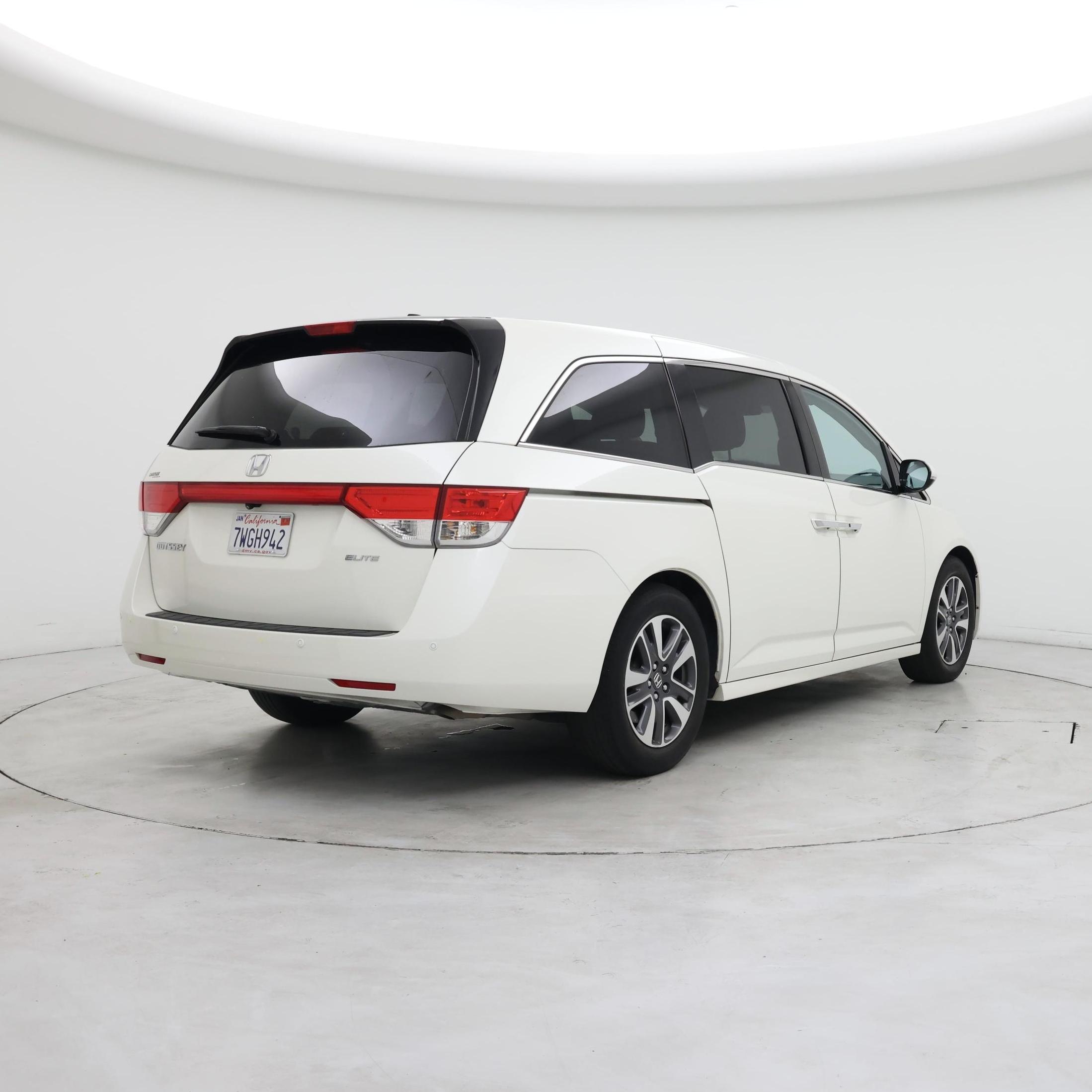 Thumbnail: 2016 Honda Odyssey - 8