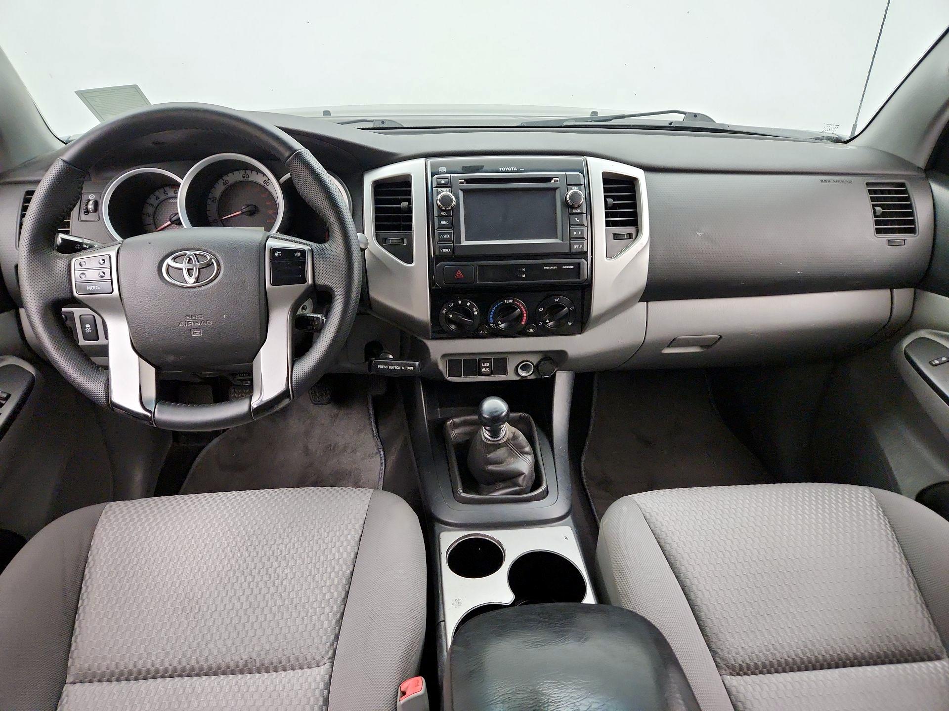 Thumbnail: 2013 Toyota Tacoma - 9