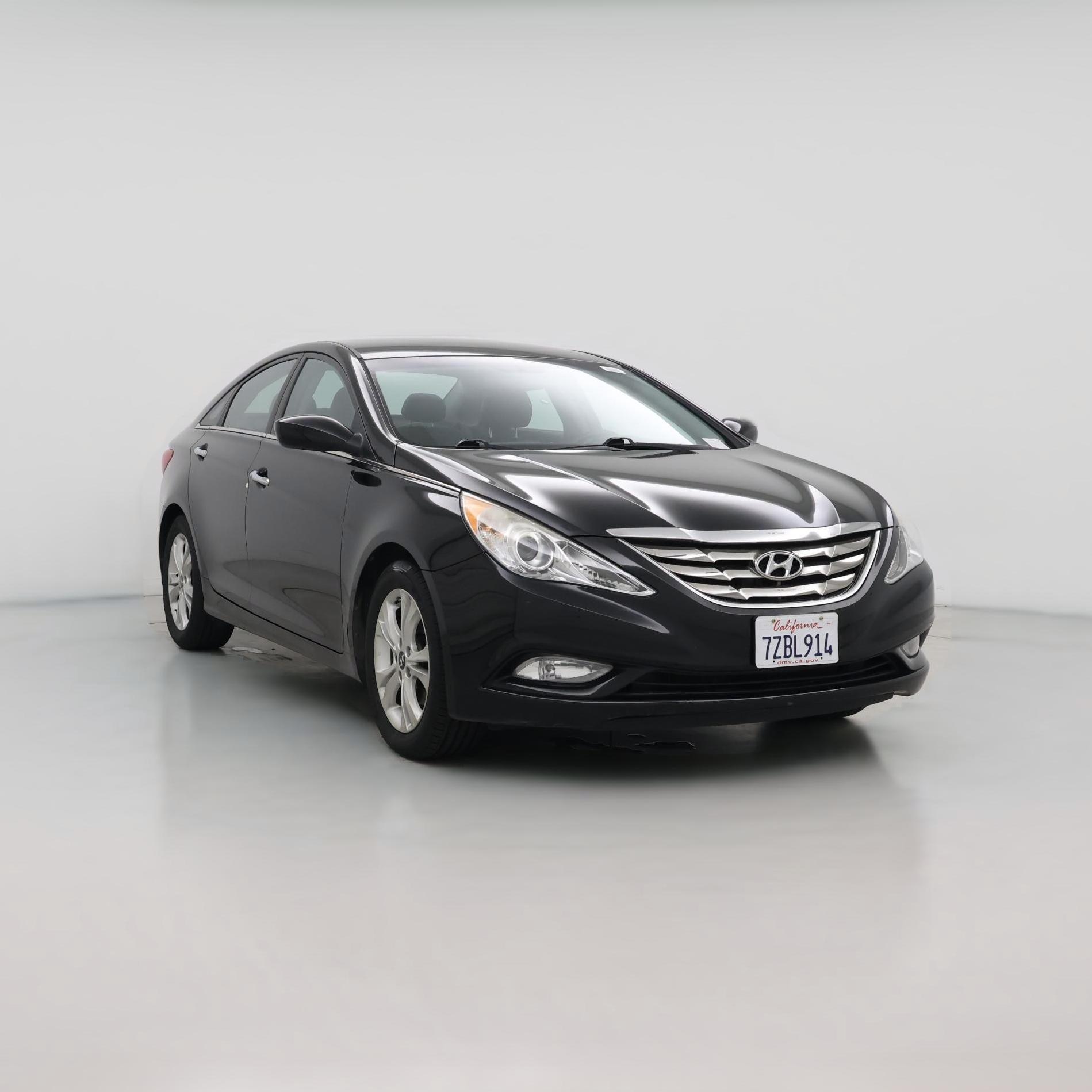 Thumbnail: 2013 Hyundai Sonata - 1