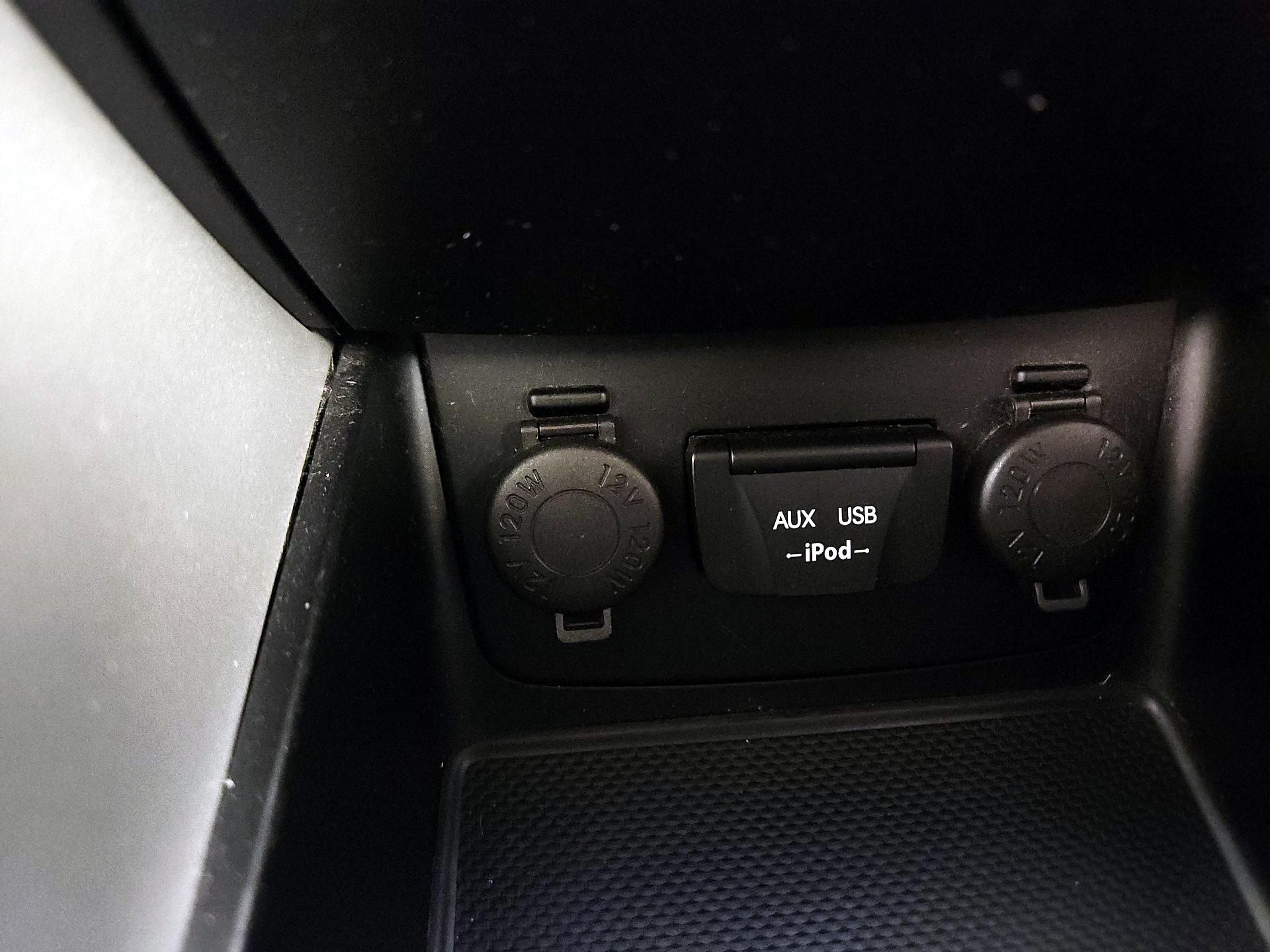Thumbnail: 2013 Hyundai Sonata - 17