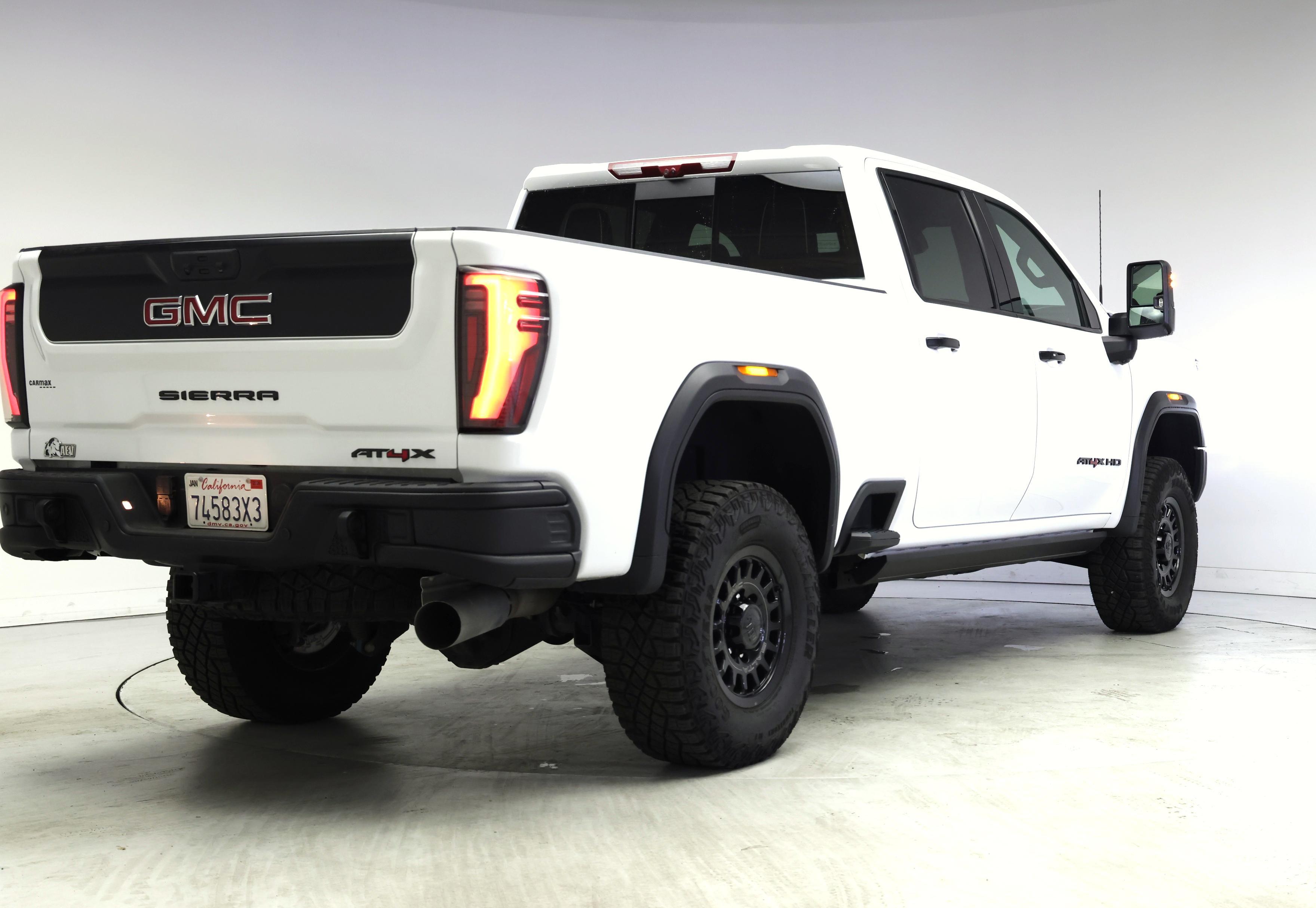 Thumbnail: 2024 GMC Sierra 2500 - 8