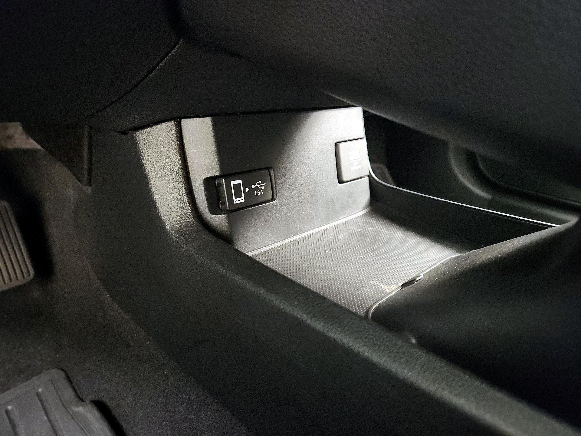 Thumbnail: 2016 Honda Civic - 18