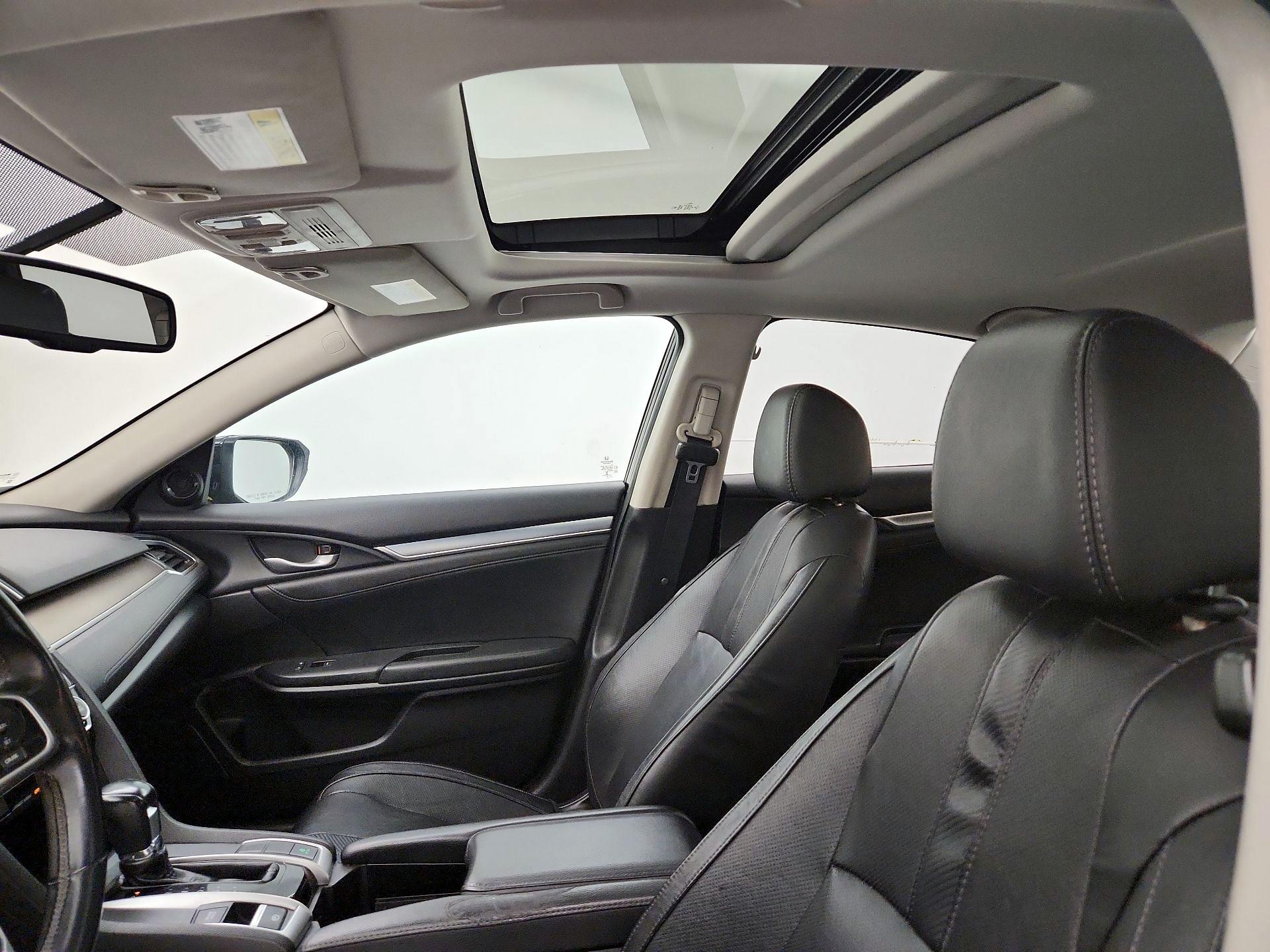 Thumbnail: 2016 Honda Civic - 19