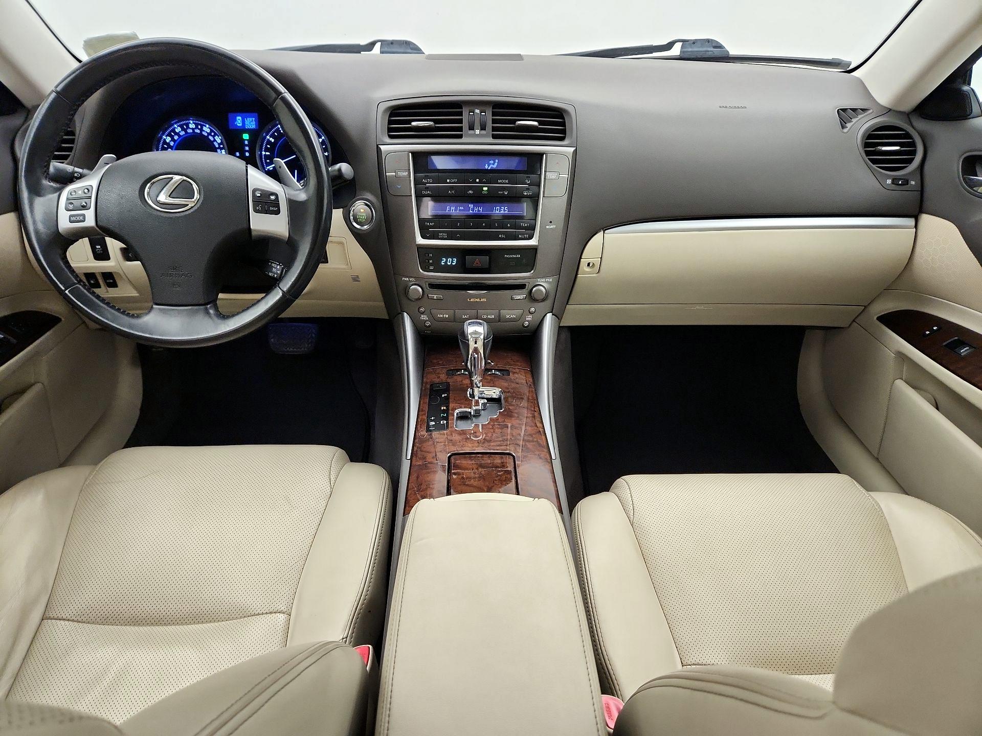 Thumbnail: 2013 Lexus IS - 9