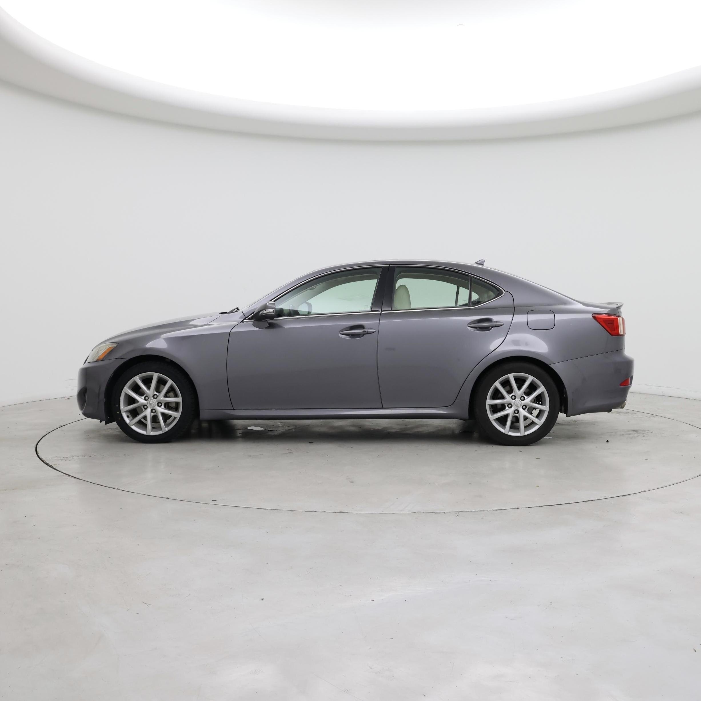 Thumbnail: 2013 Lexus IS - 3