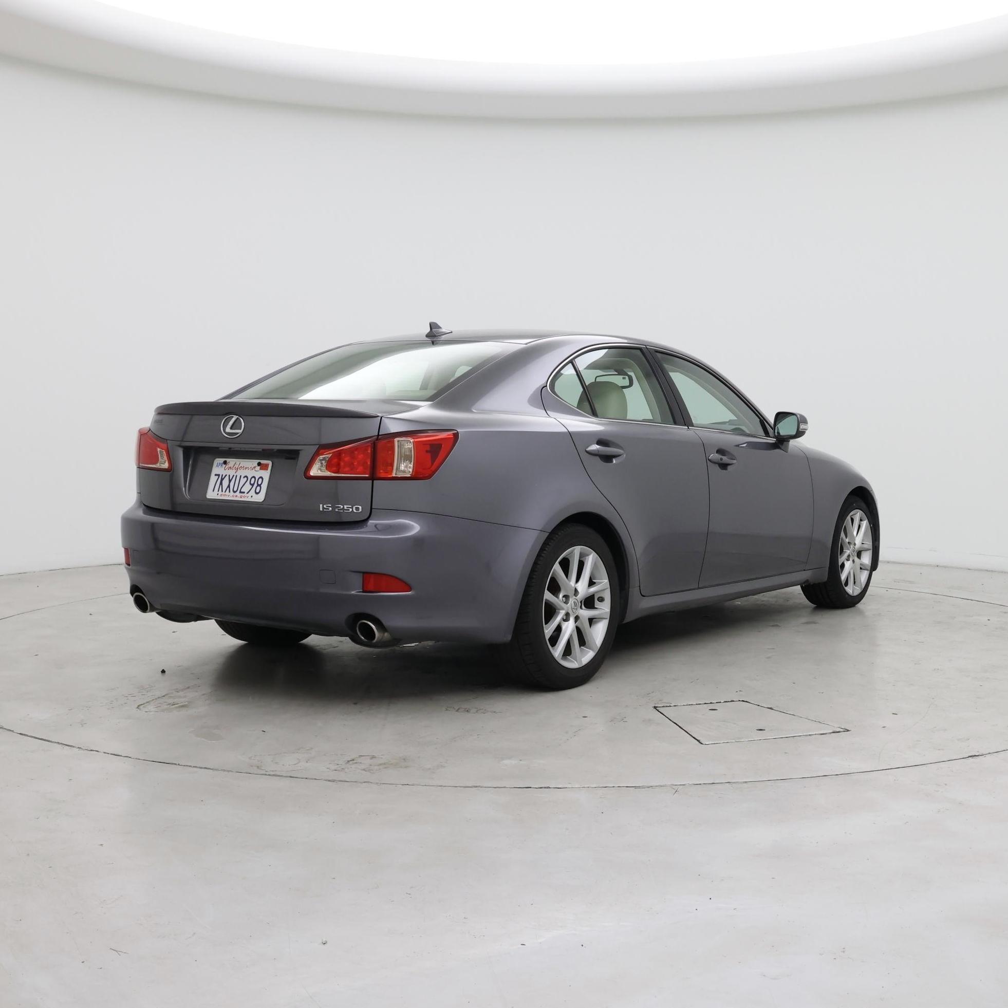 Thumbnail: 2013 Lexus IS - 8