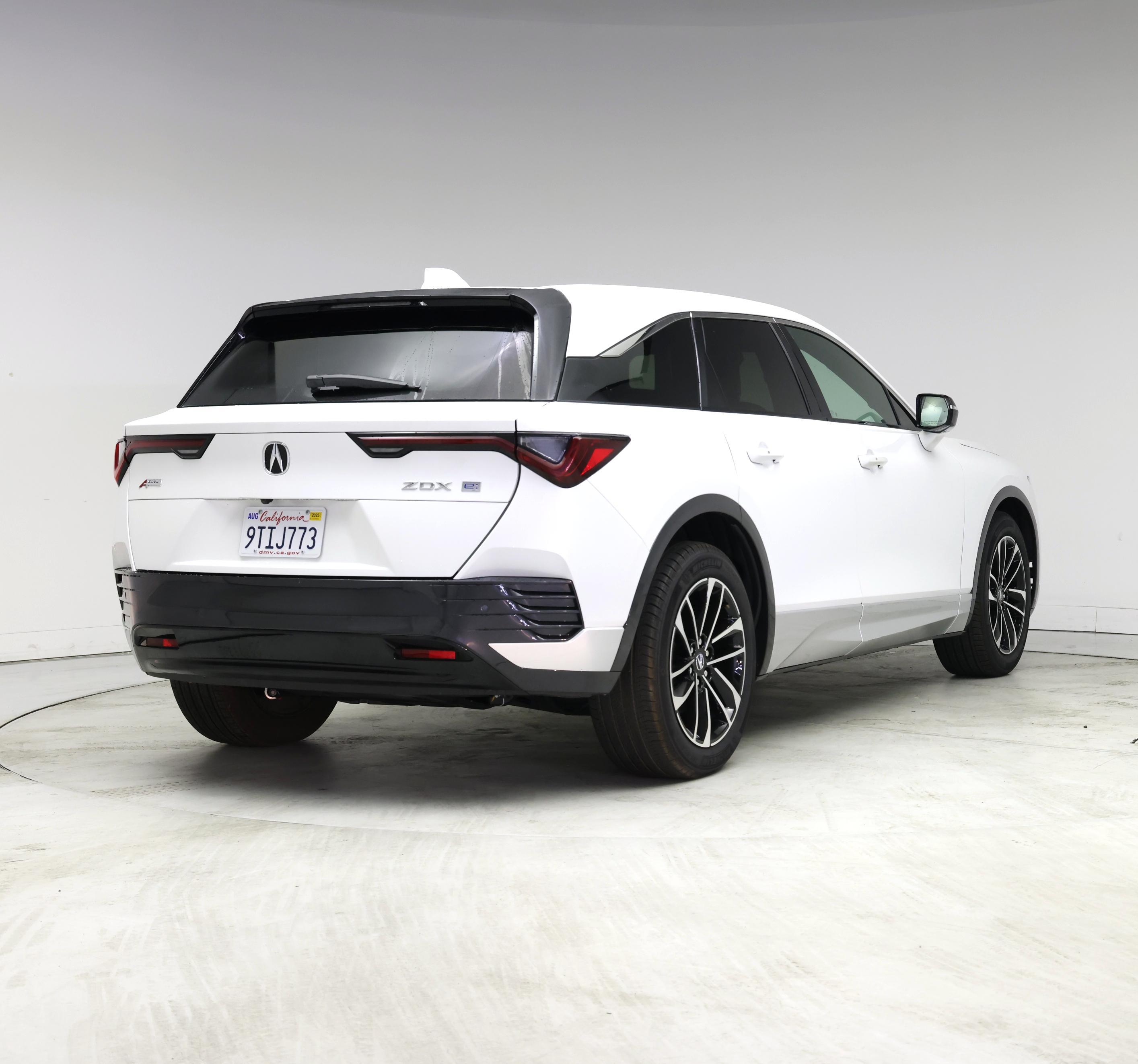 Thumbnail: 2024 Acura ZDX - 8
