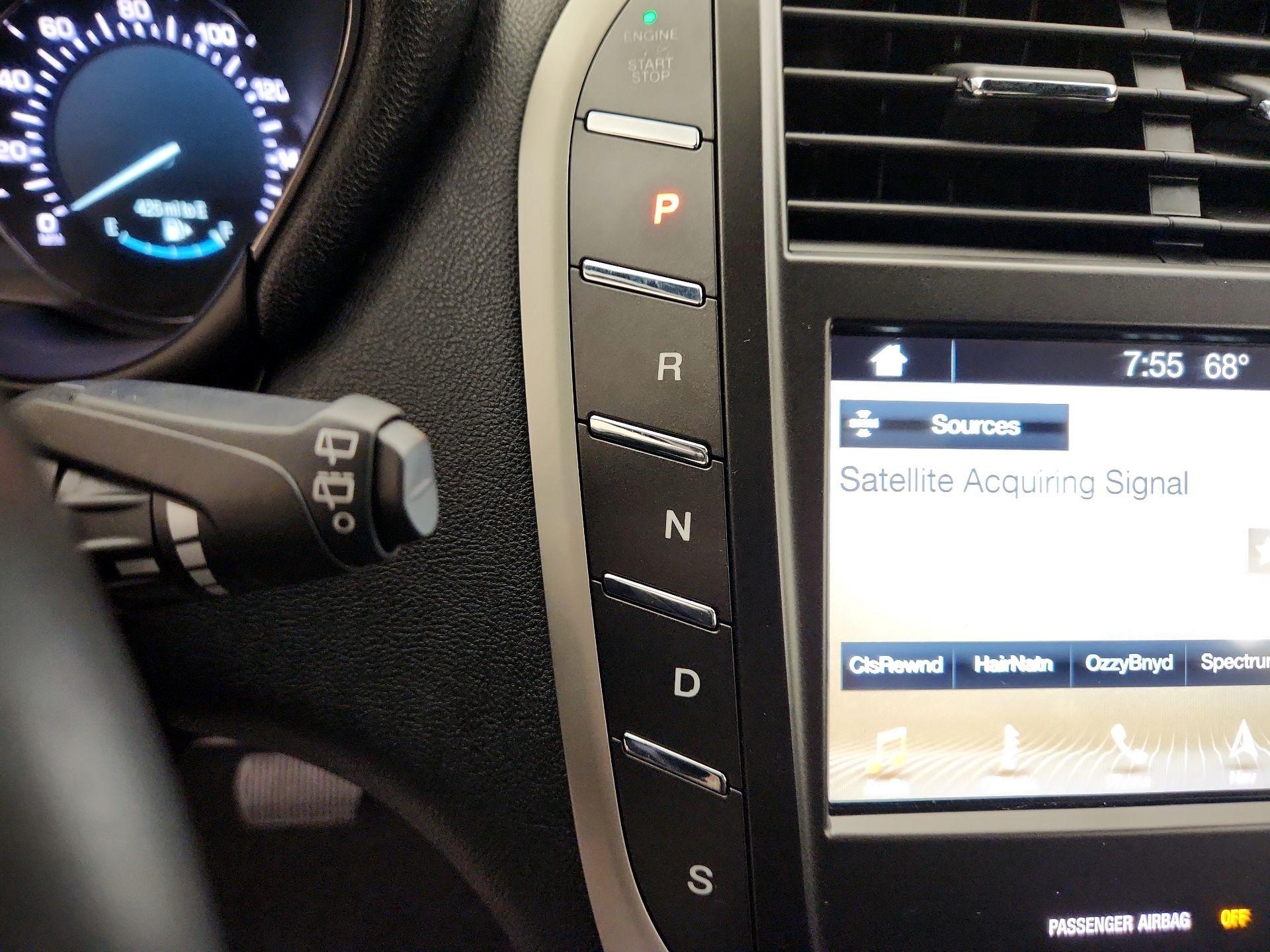 Thumbnail: 2016 Lincoln MKC - 18
