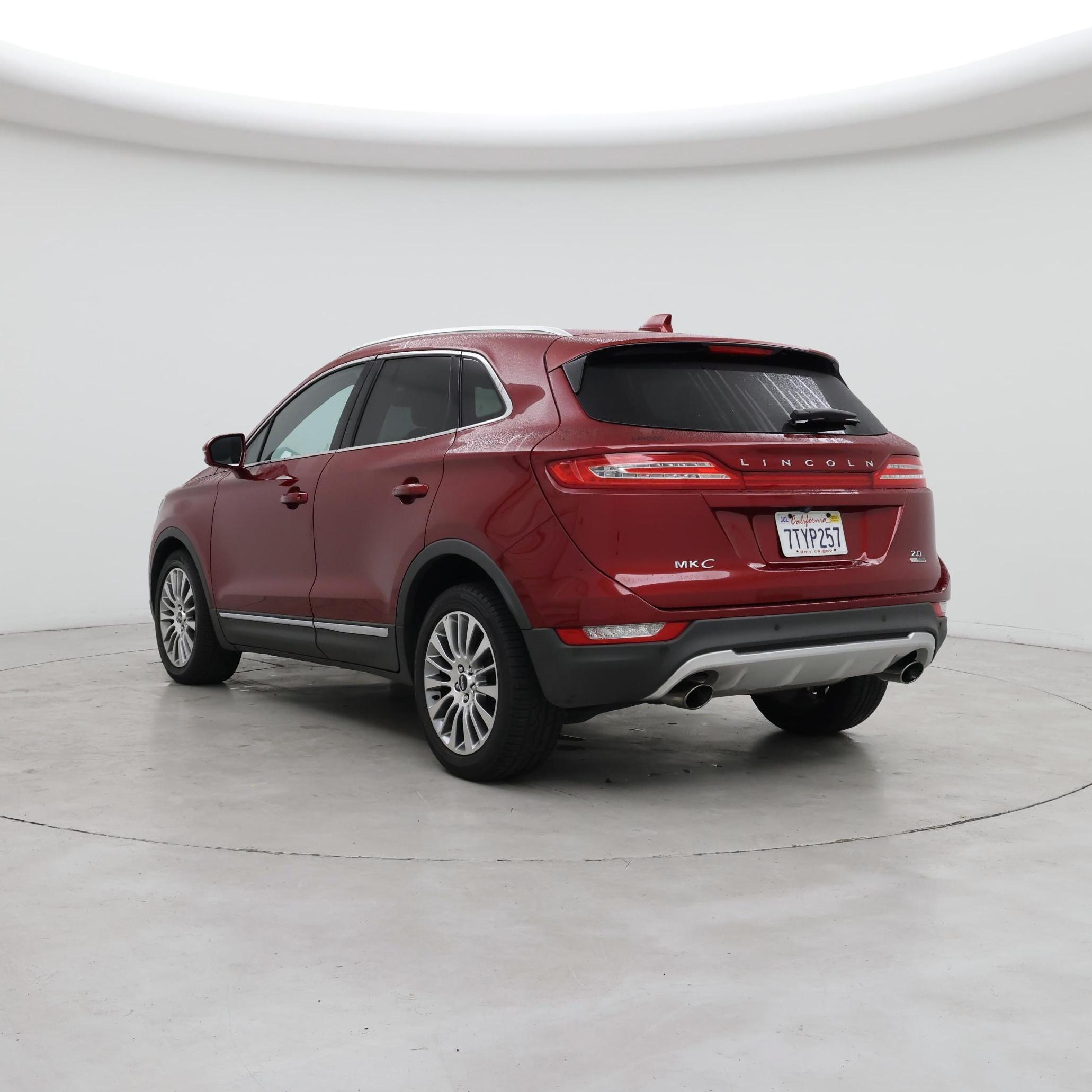 Thumbnail: 2016 Lincoln MKC - 2