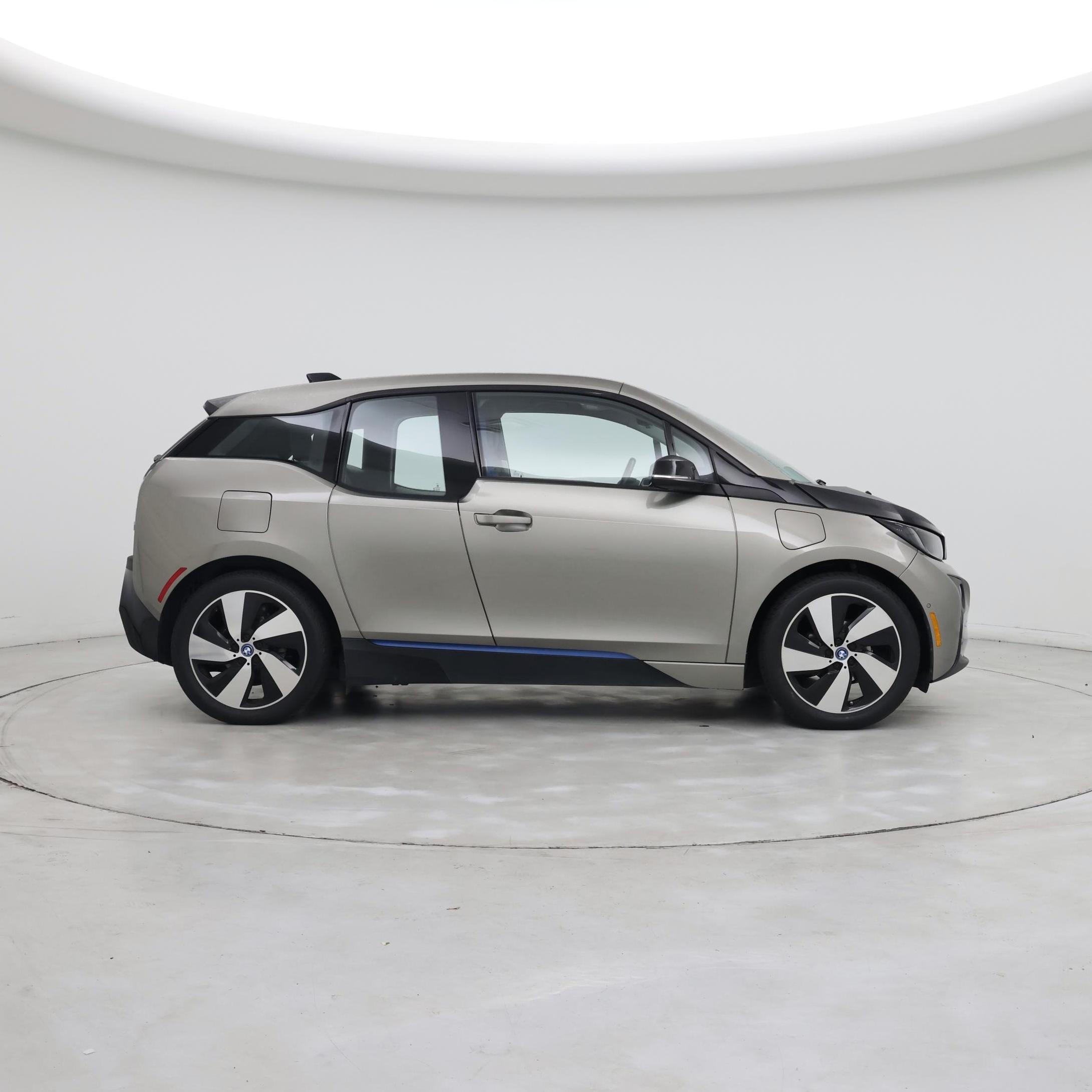 Thumbnail: 2016 BMW i3 - 7