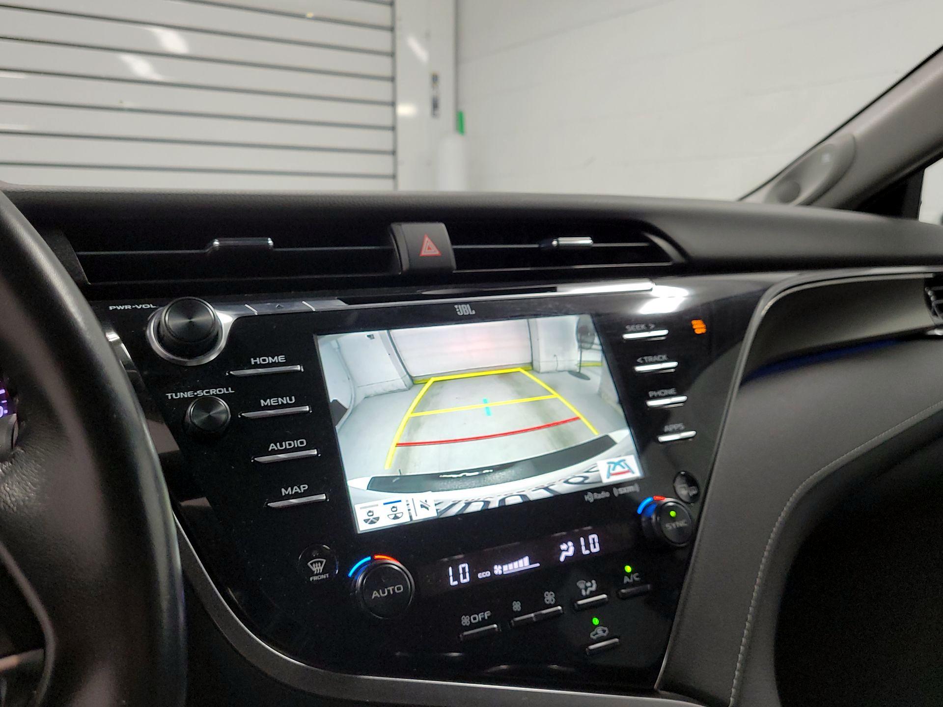 Thumbnail: 2019 Toyota Camry - 13